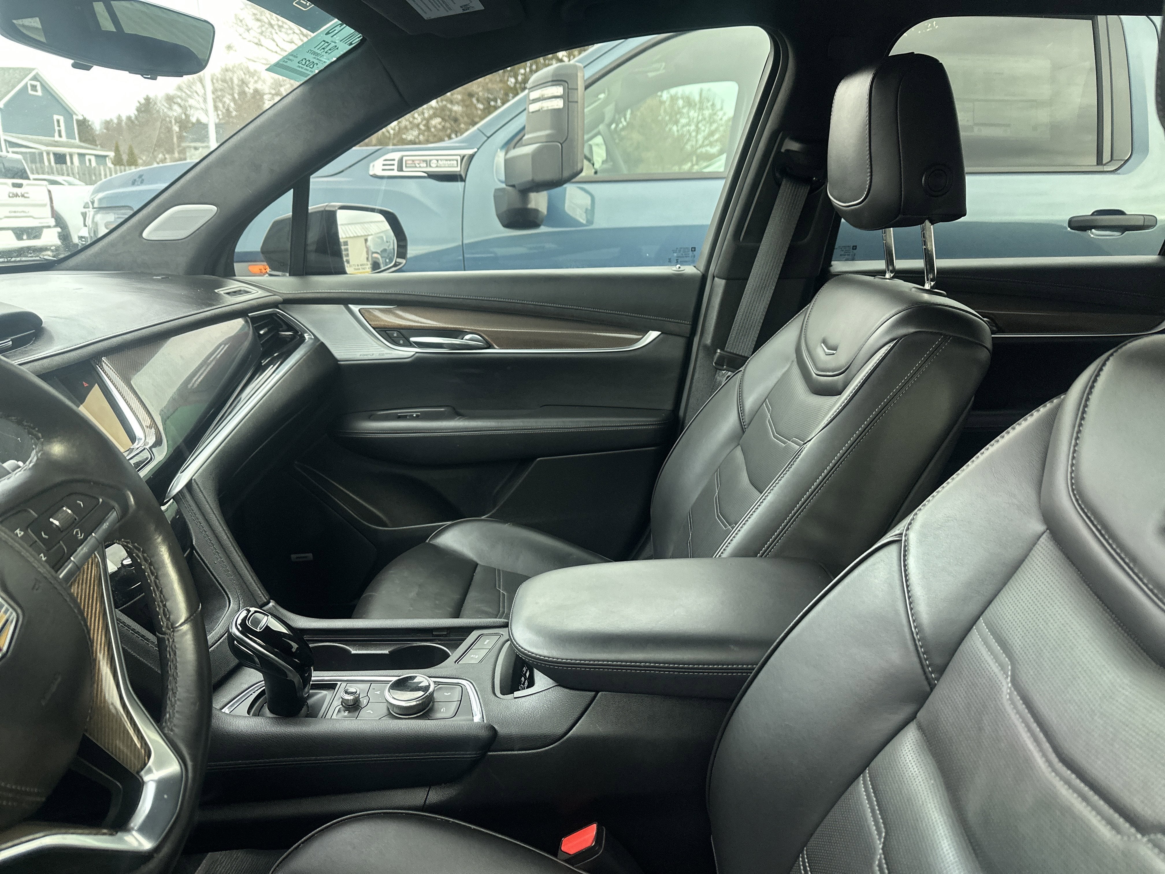 2023 Cadillac XT6 Sport