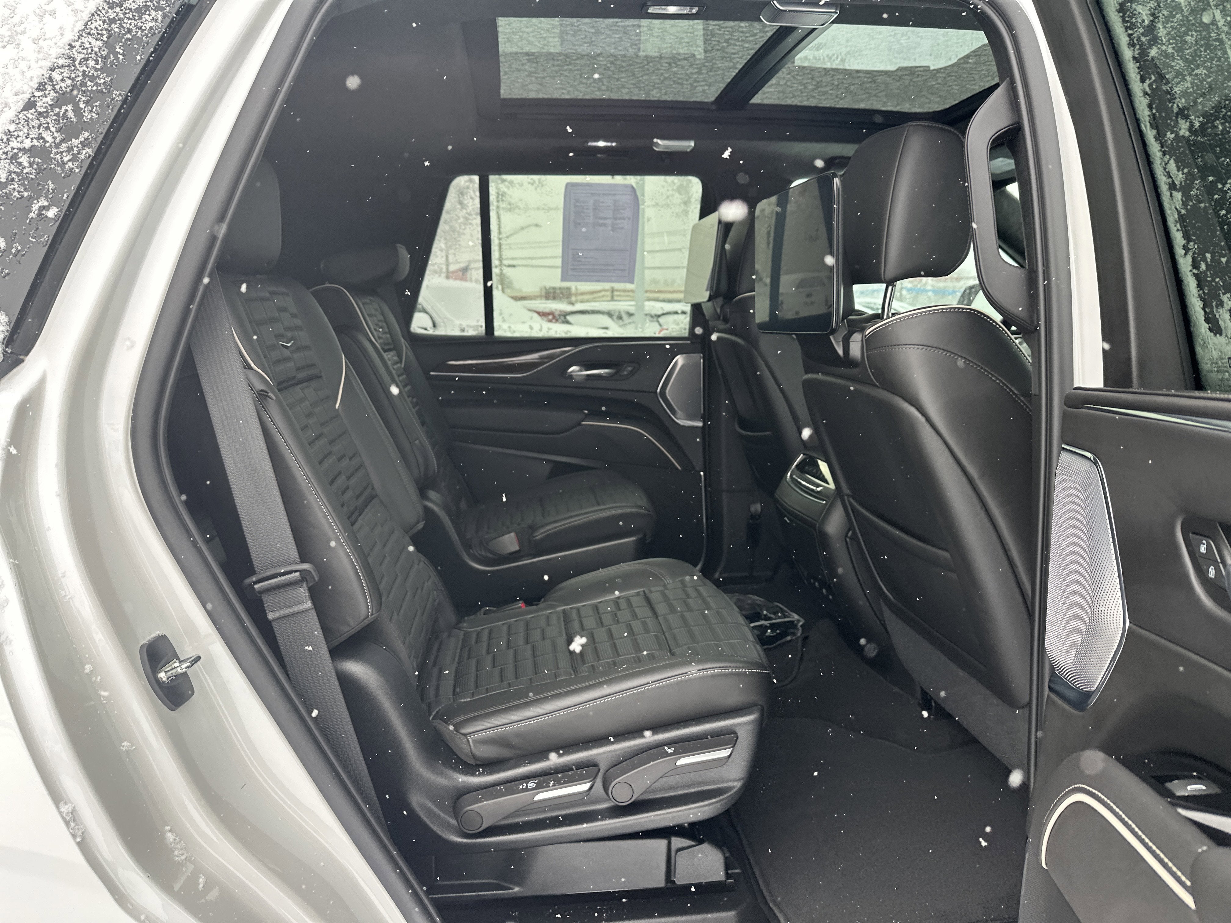 2023 Cadillac Escalade Premium Luxury Platinum