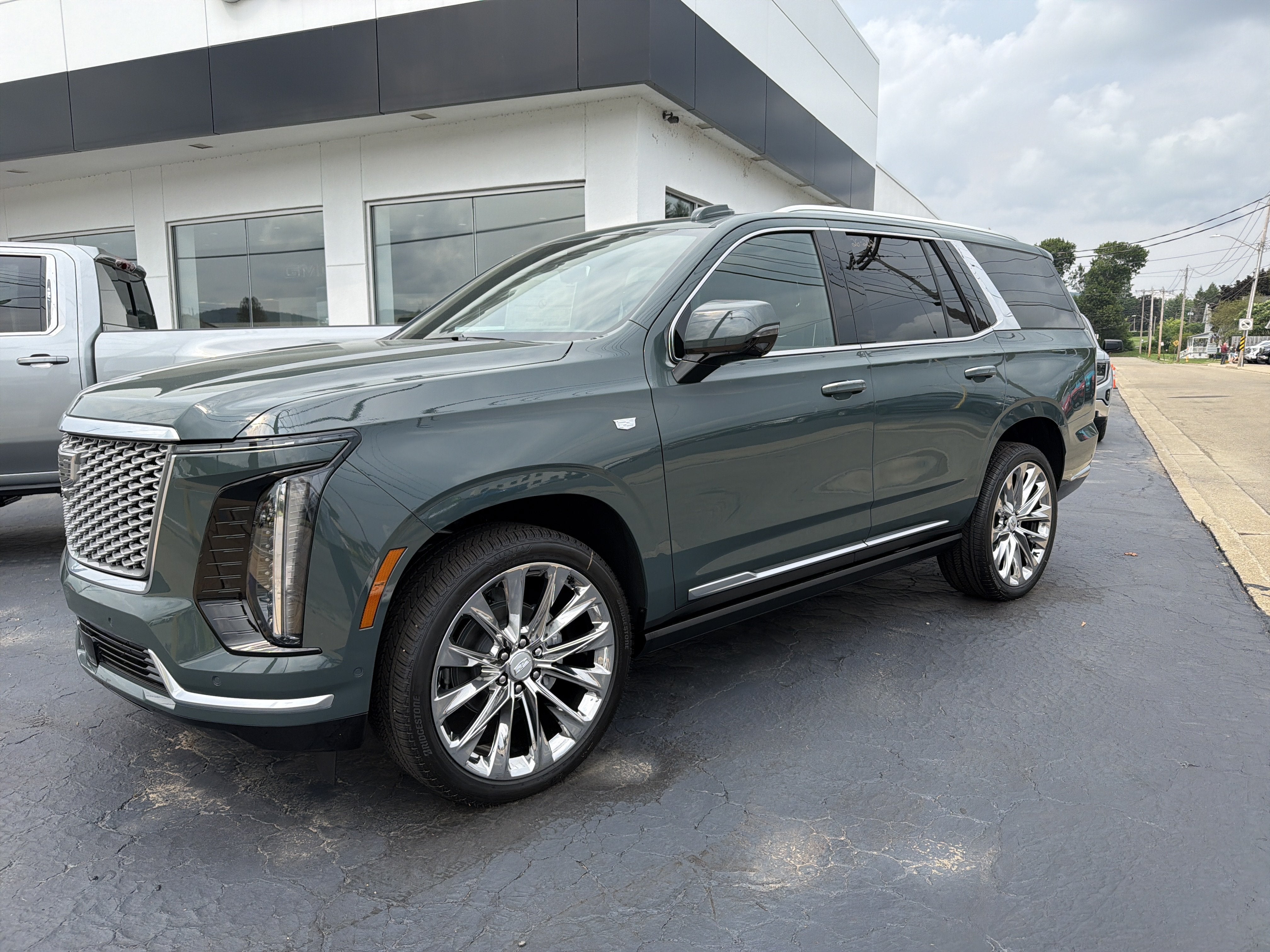 2026 Cadillac Escalade Luxury