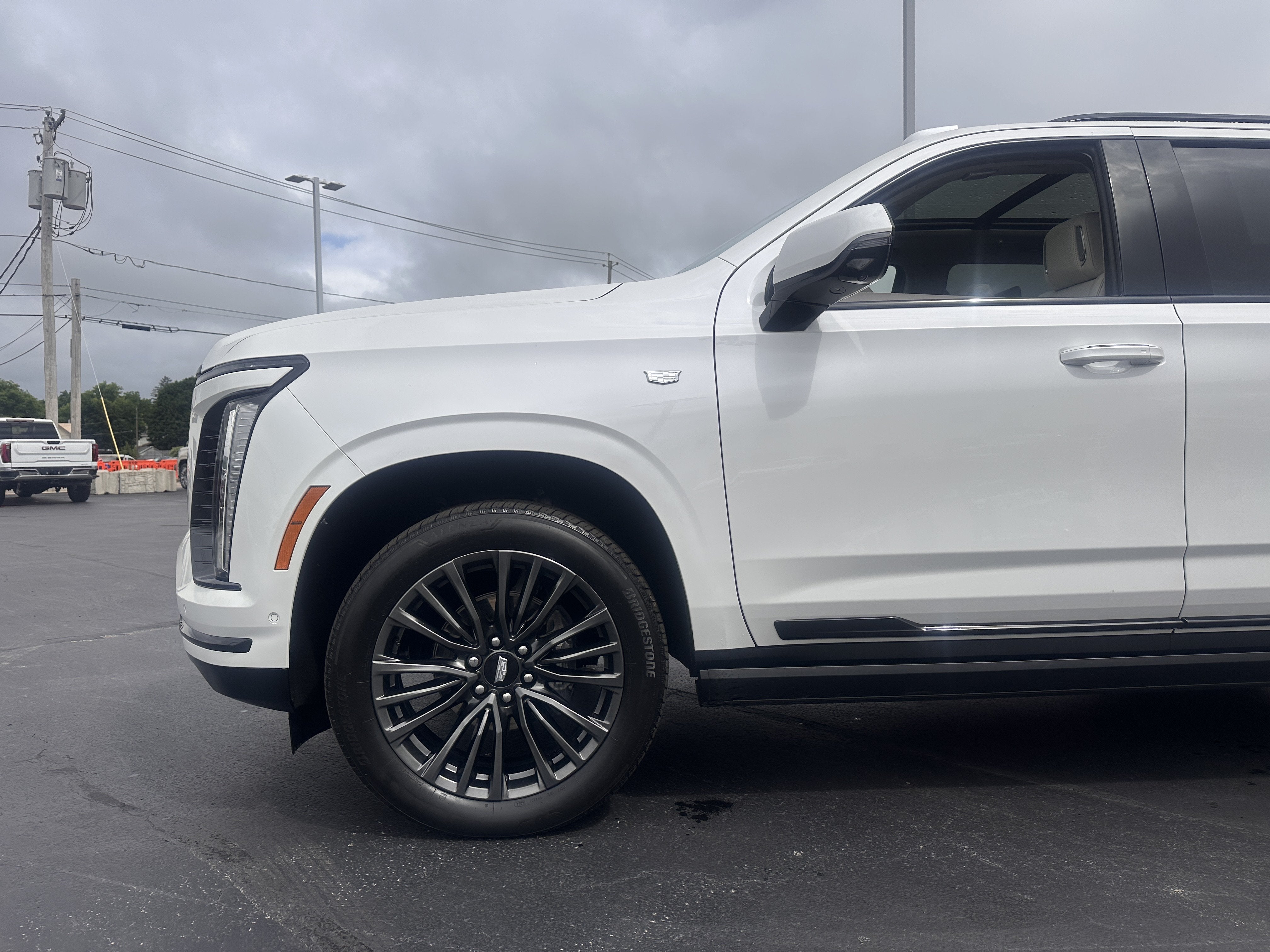 2025 Cadillac Escalade Sport Platinum