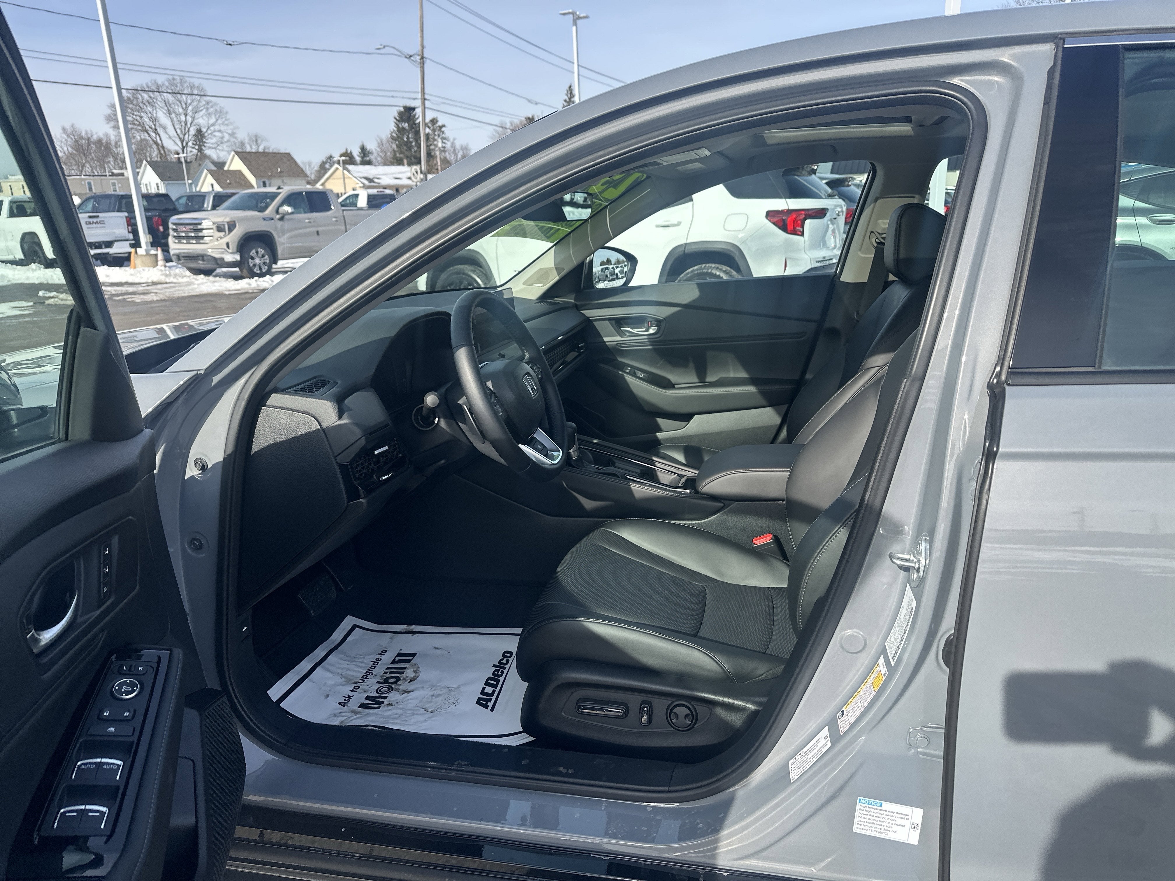2025 Honda Accord Hybrid Touring