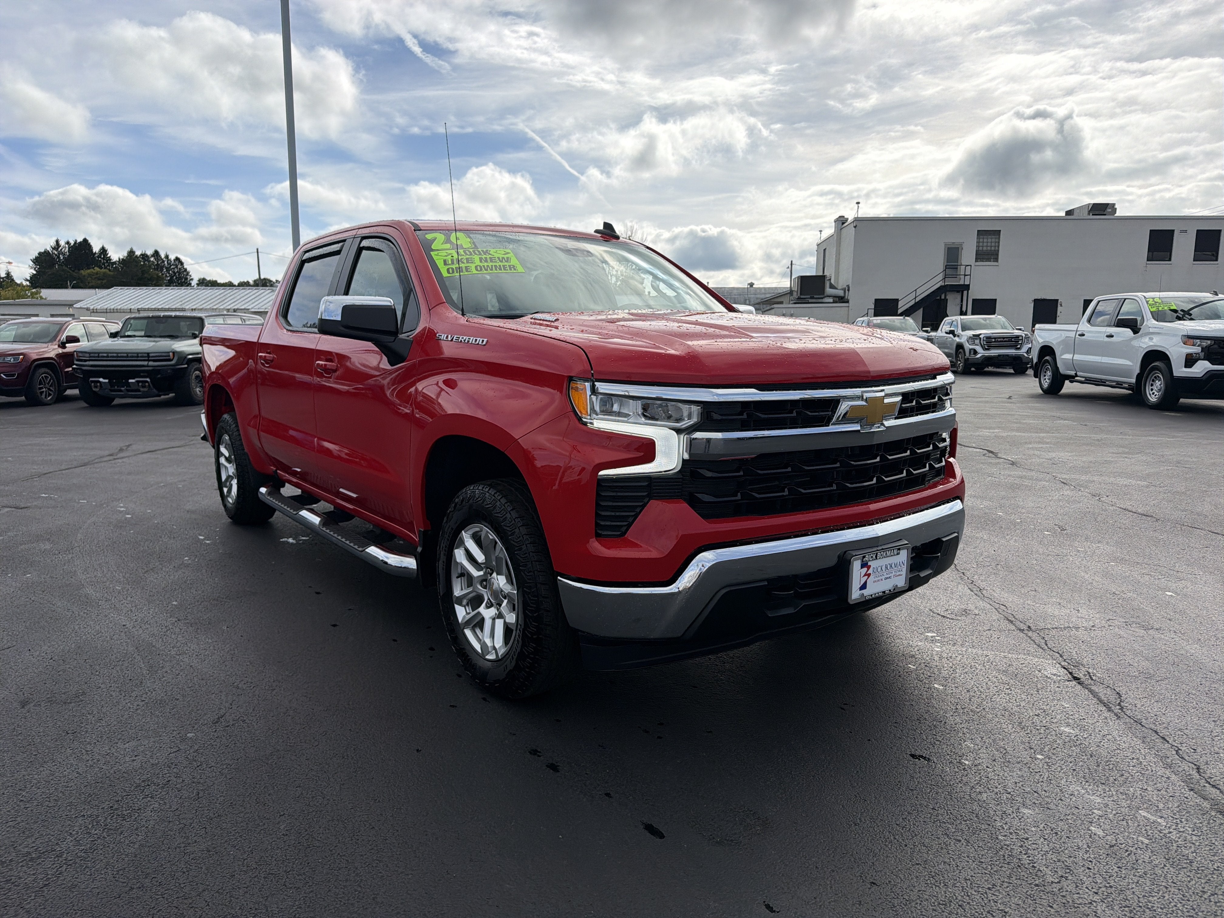 2024 Chevrolet Silverado 1500 LT (2FL)