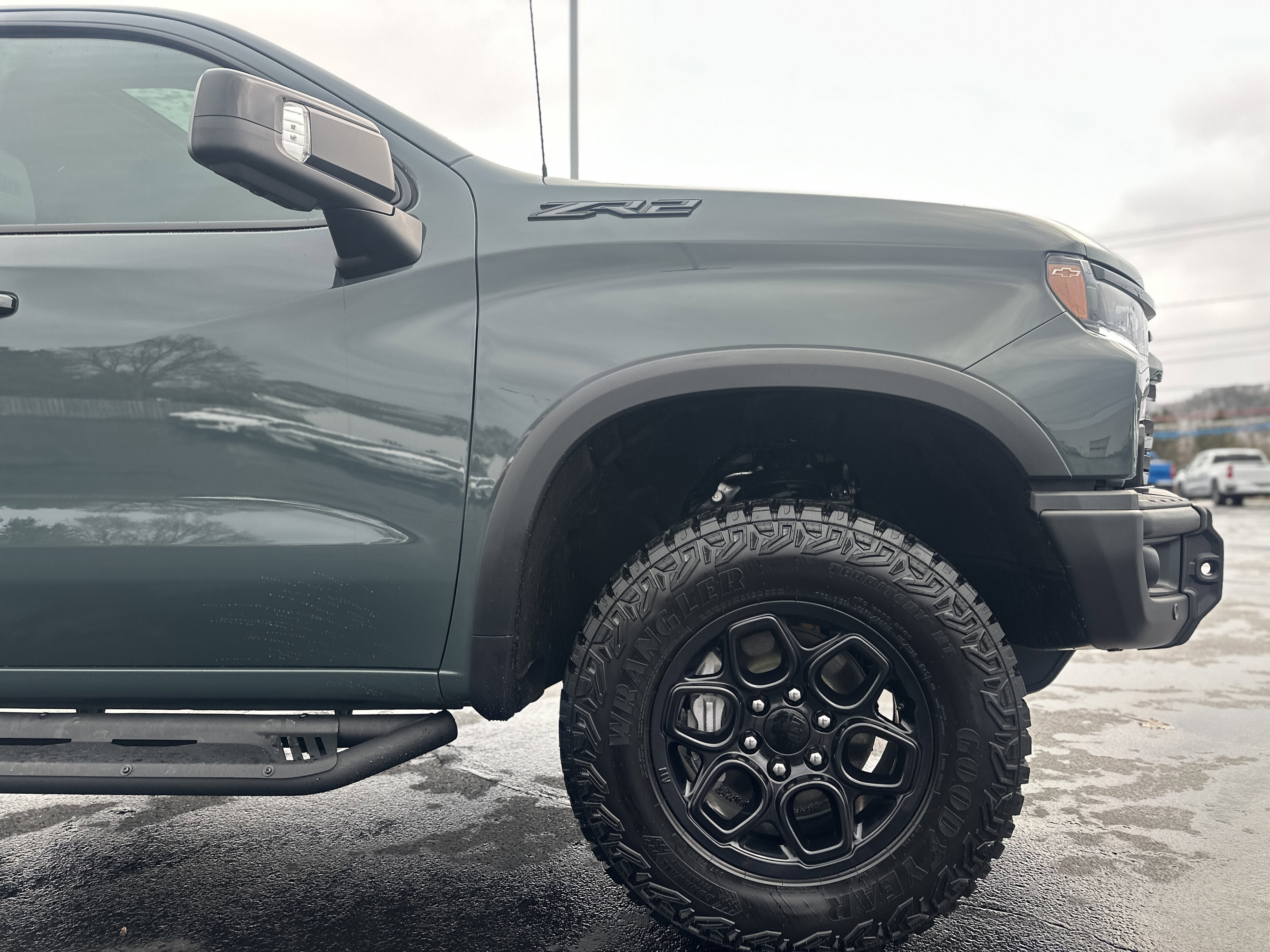 2025 Chevrolet Silverado 1500 ZR2