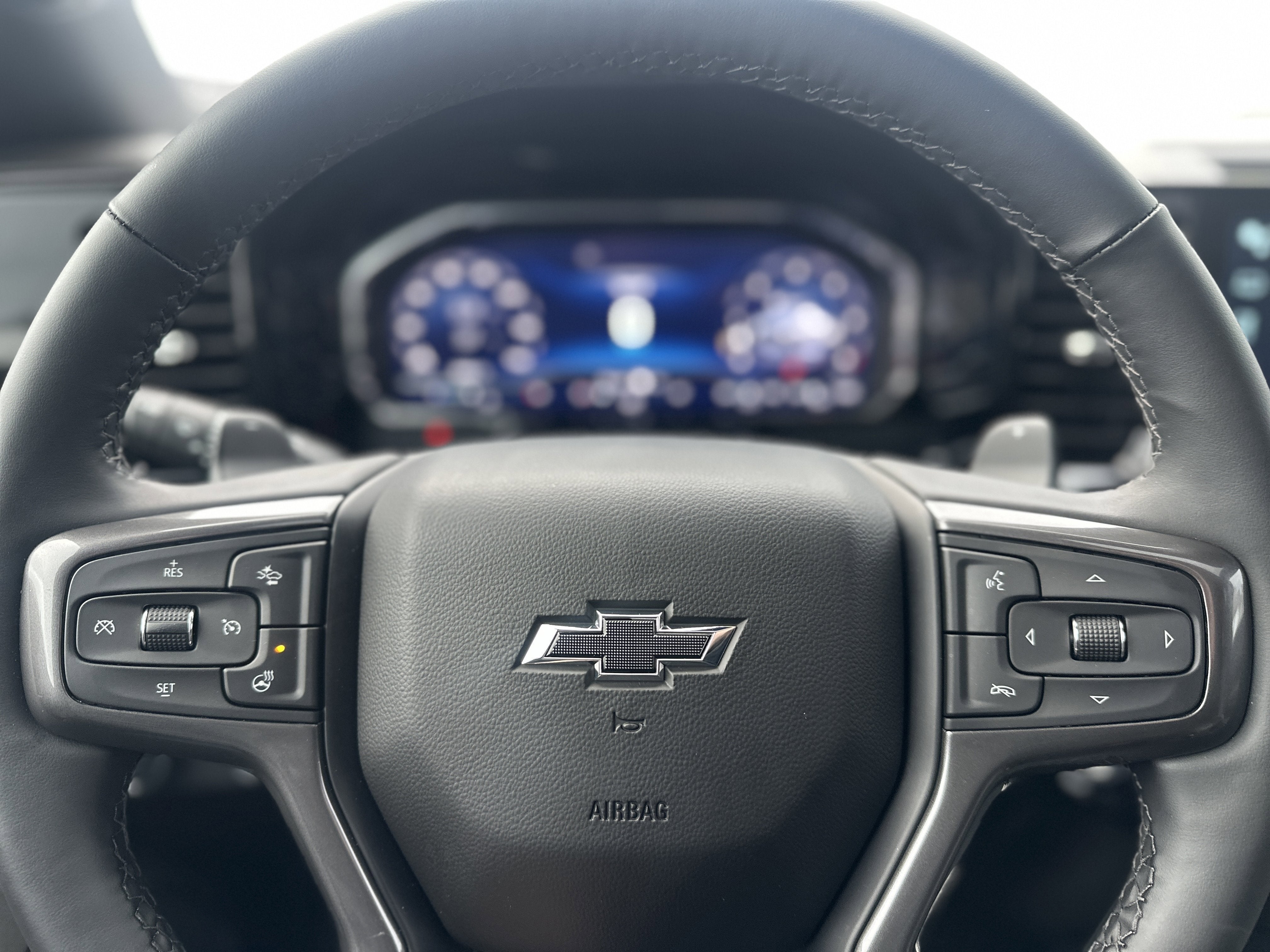 2025 Chevrolet Silverado 1500 ZR2