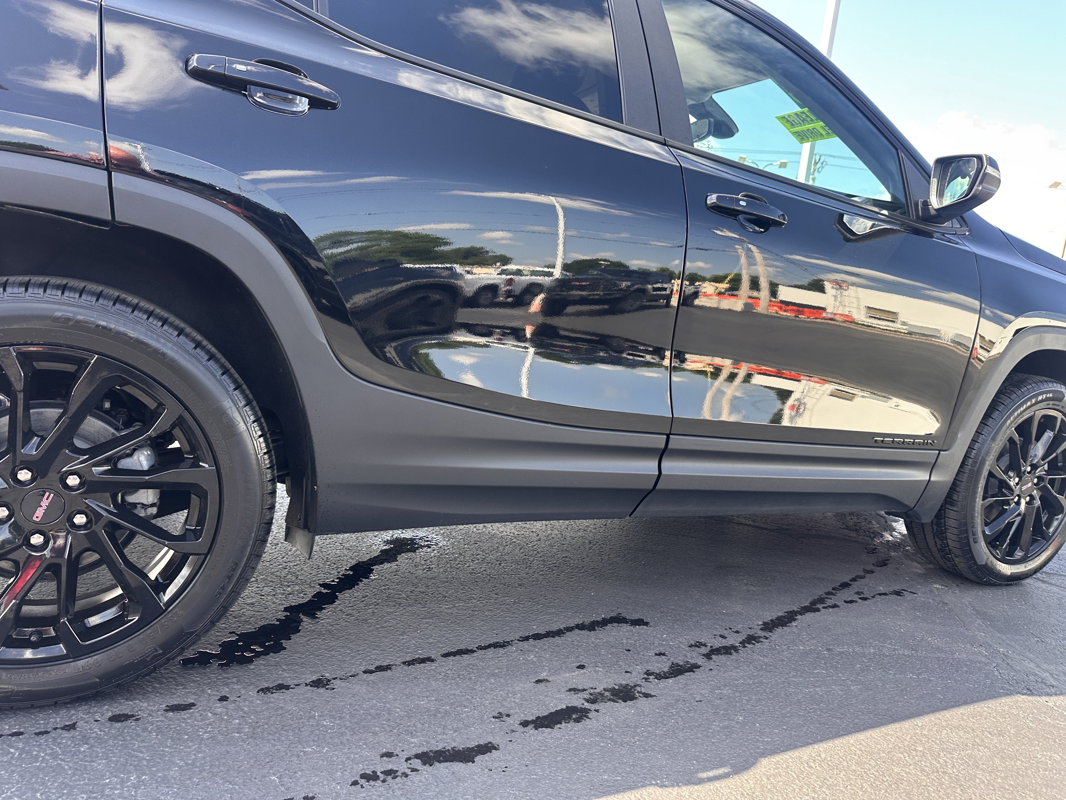2023 GMC Terrain SLE