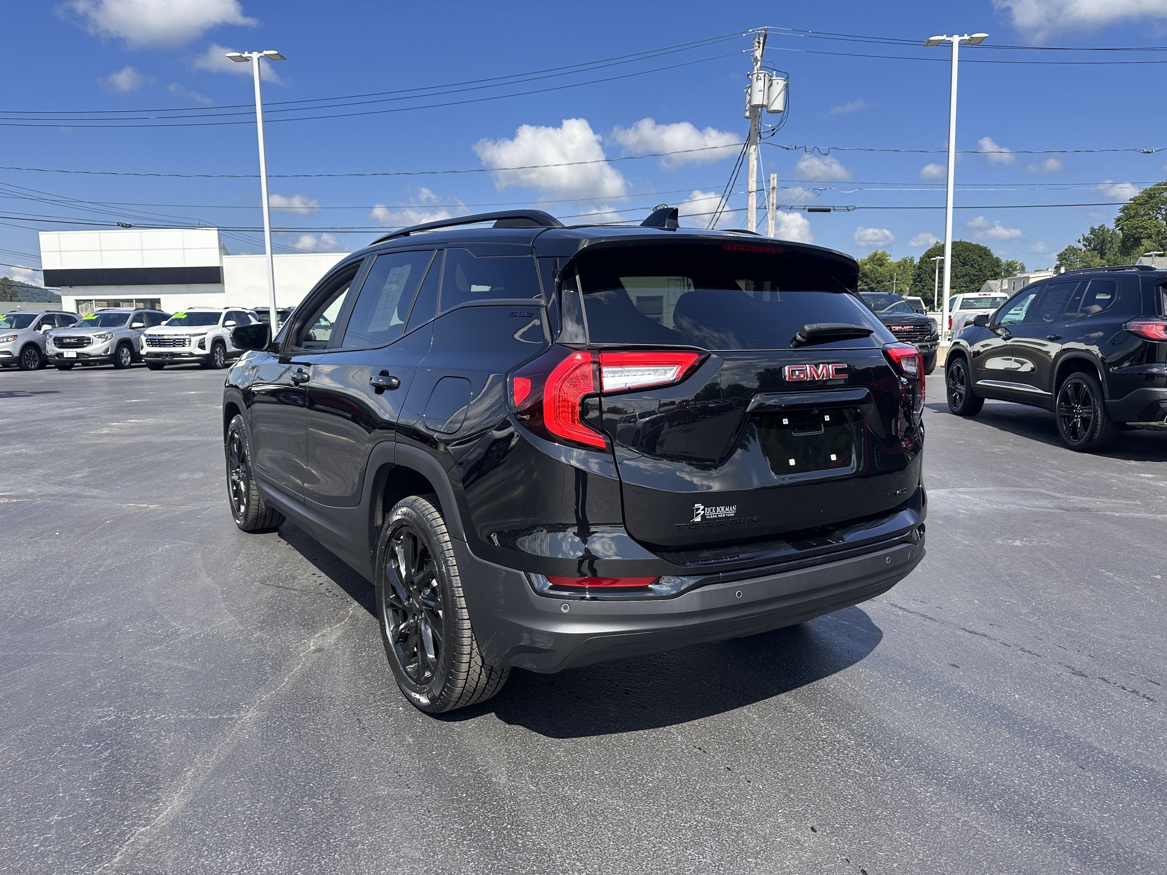 2023 GMC Terrain SLE