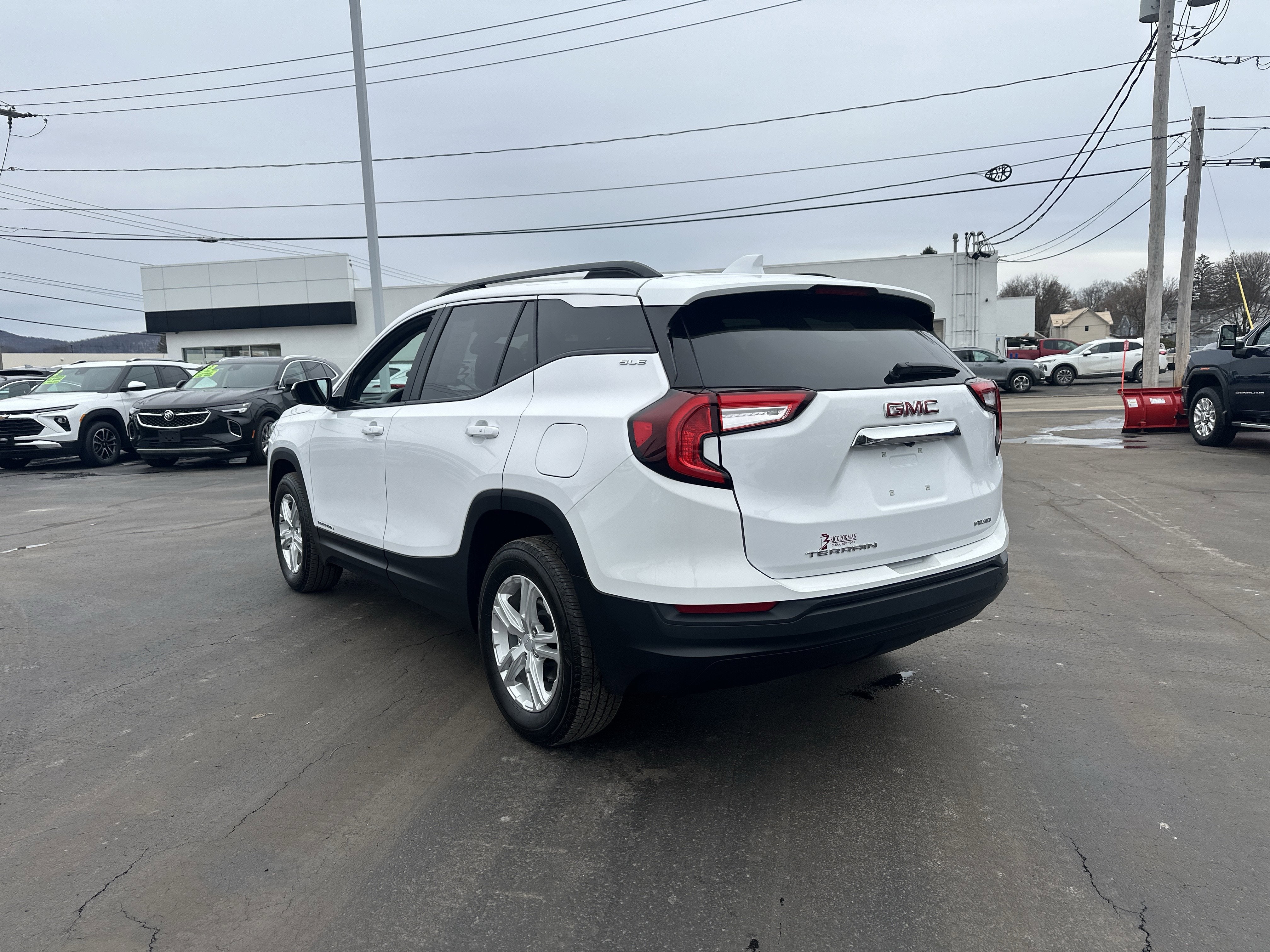 2024 GMC Terrain SLE