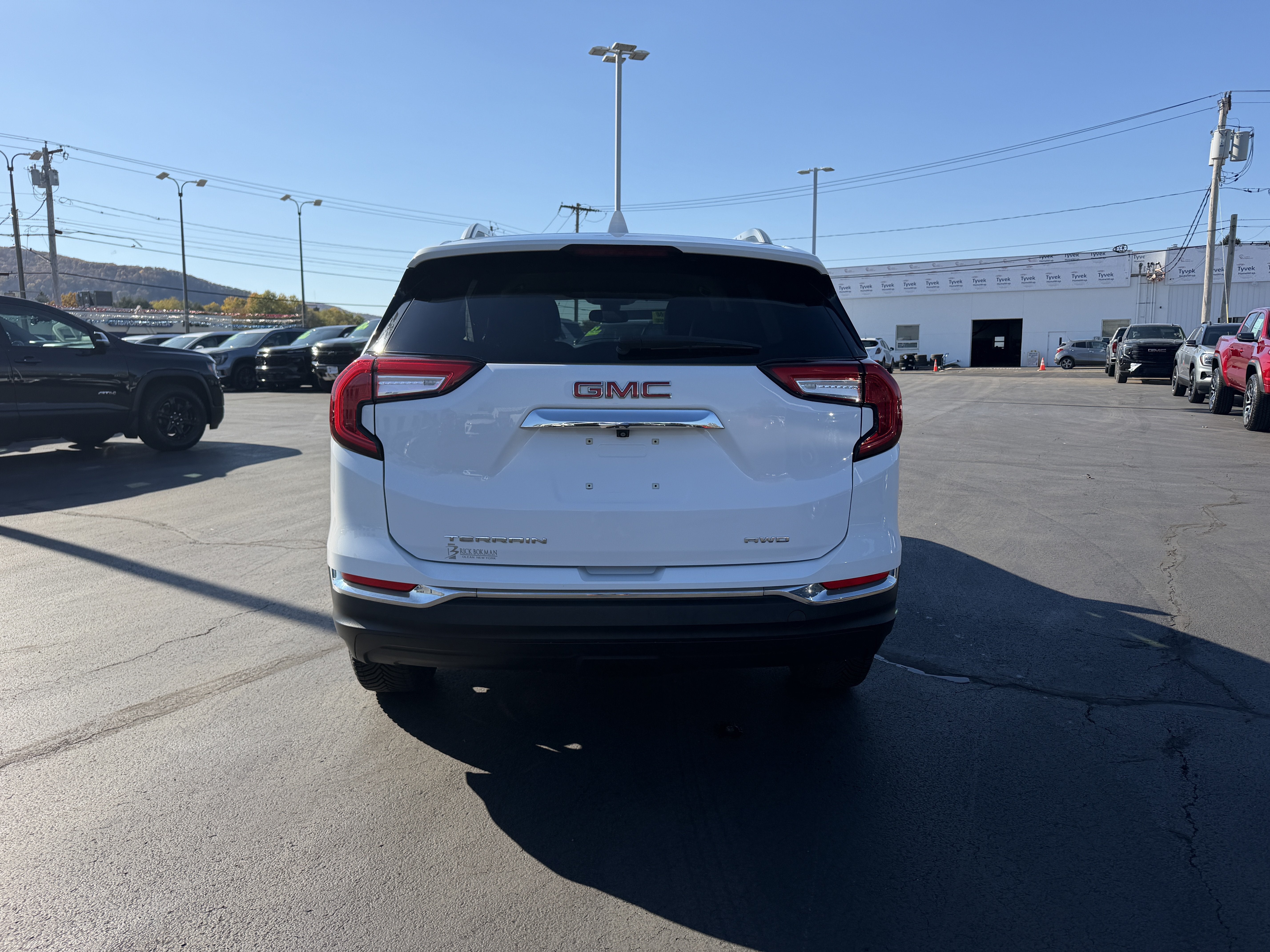 2023 GMC Terrain SLT