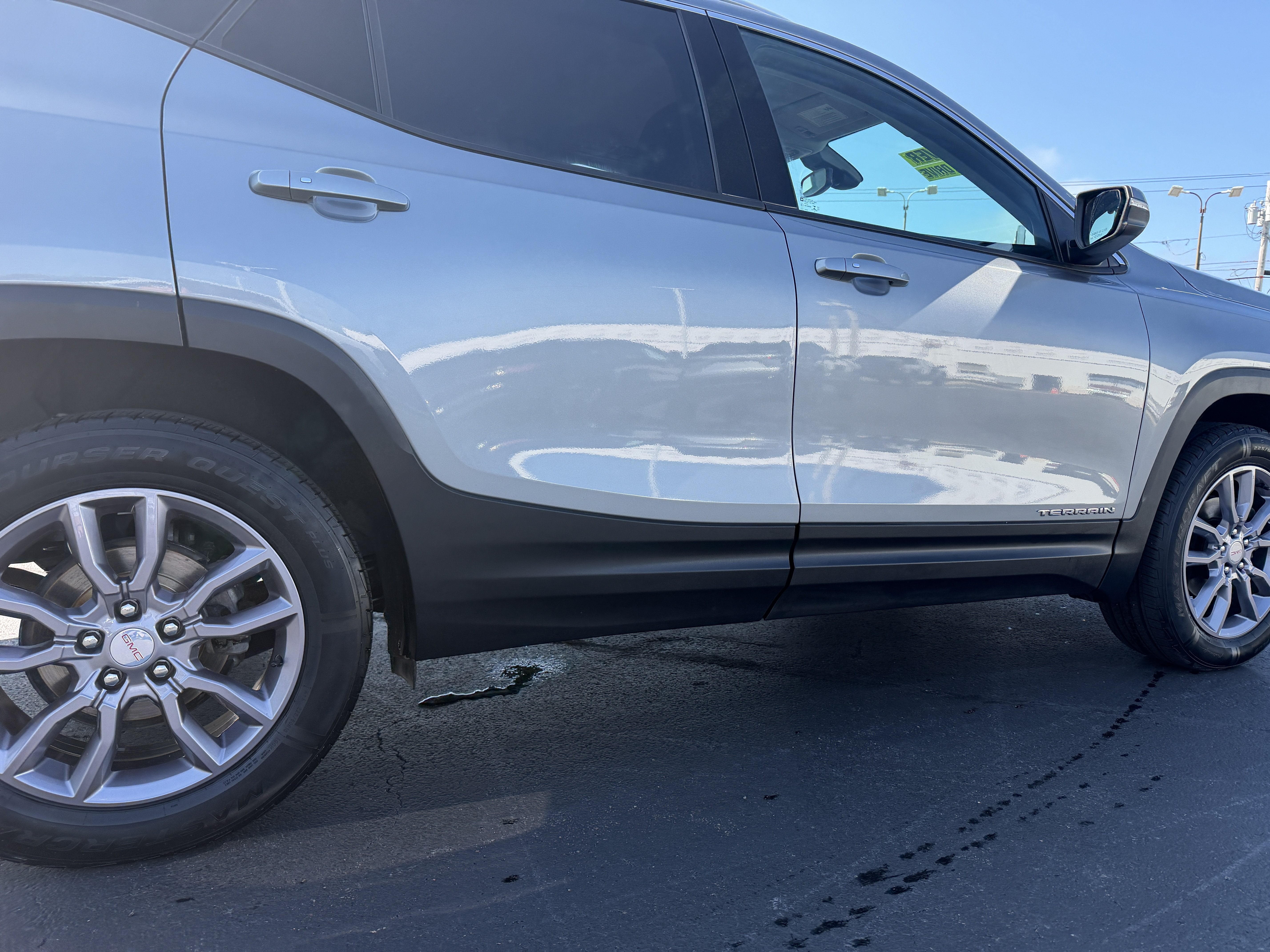 2023 GMC Terrain SLT