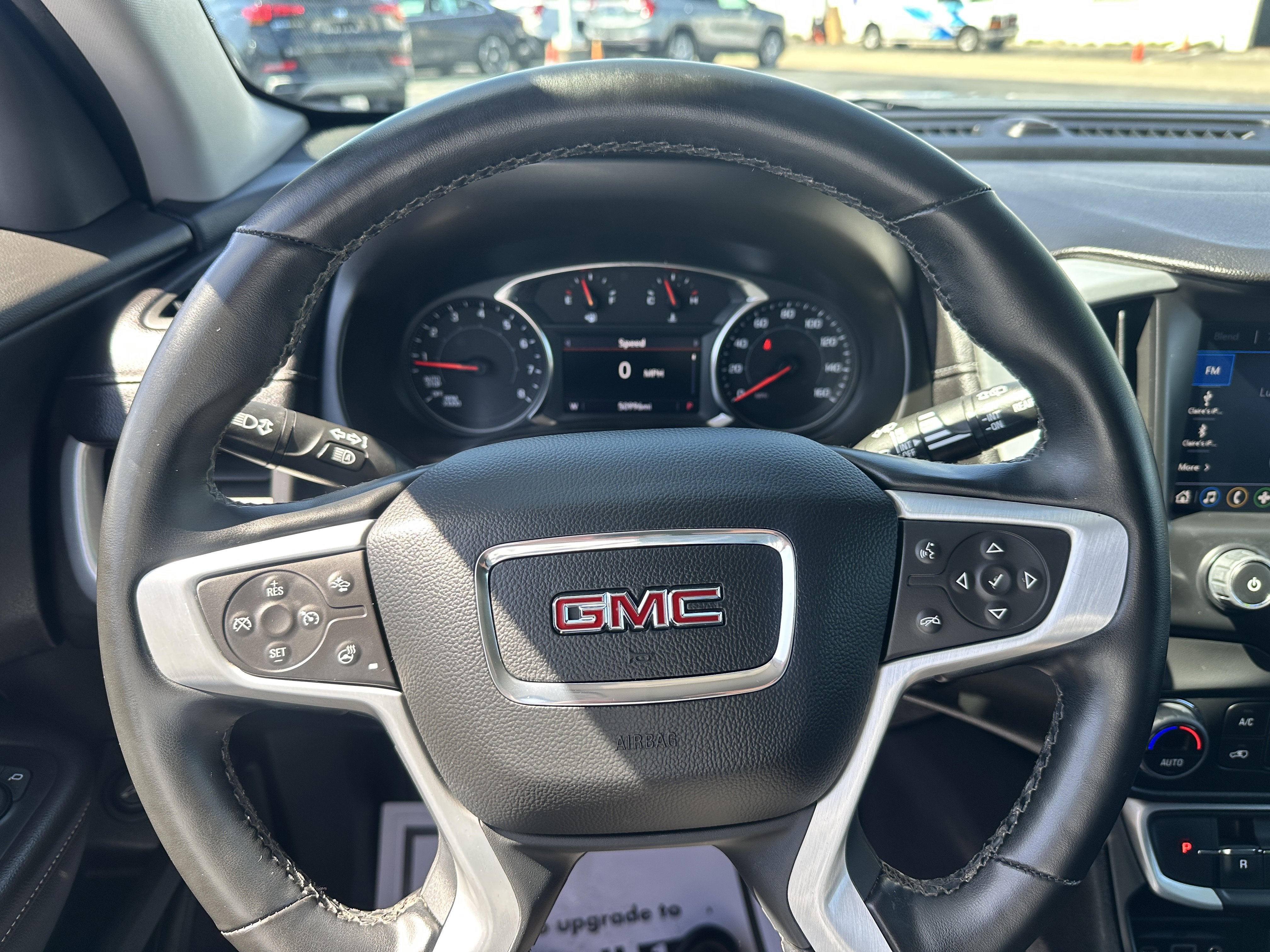 2023 GMC Terrain SLT