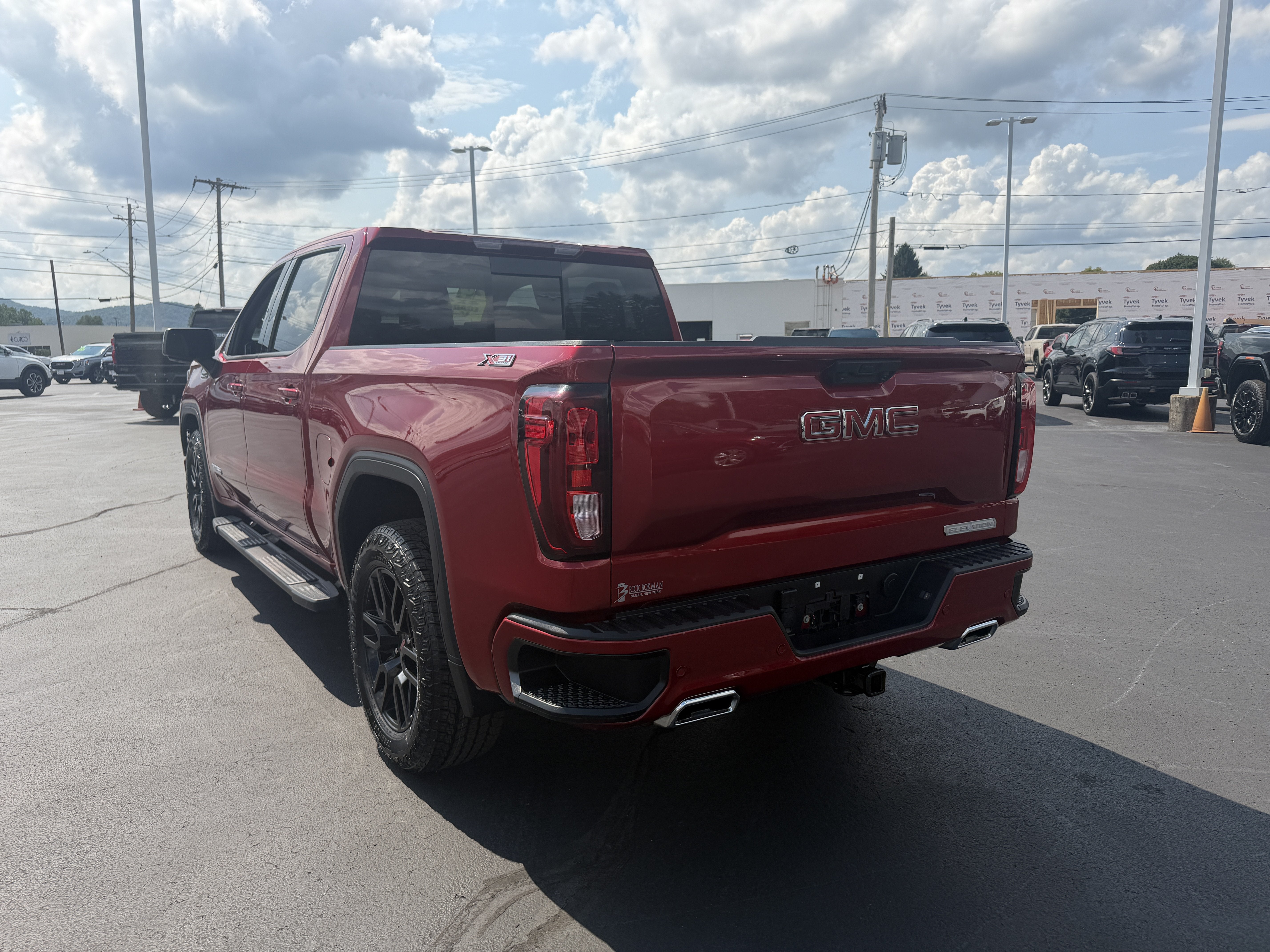 2024 GMC Sierra 1500 Elevation