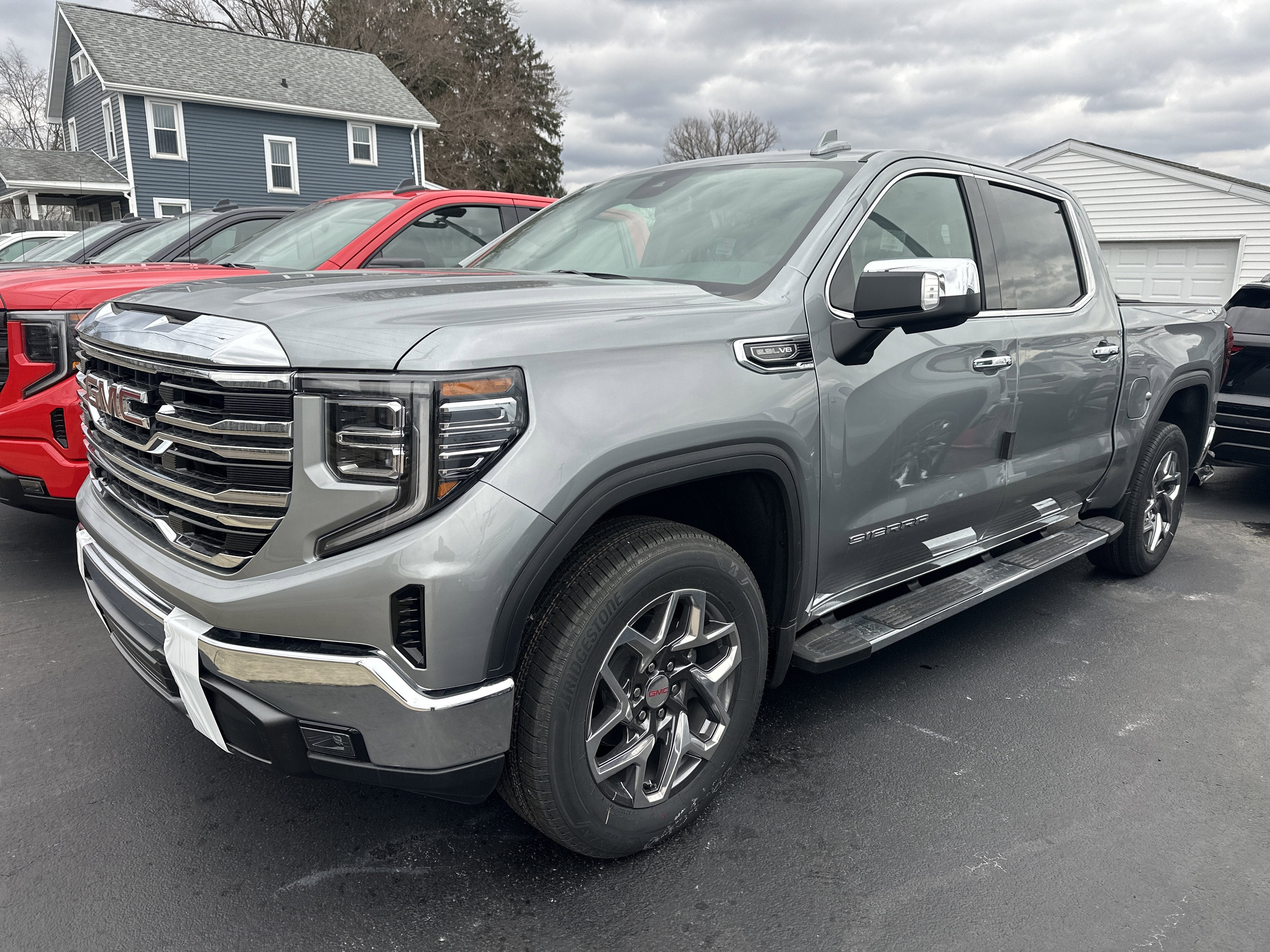 2026 GMC Sierra 1500 SLT