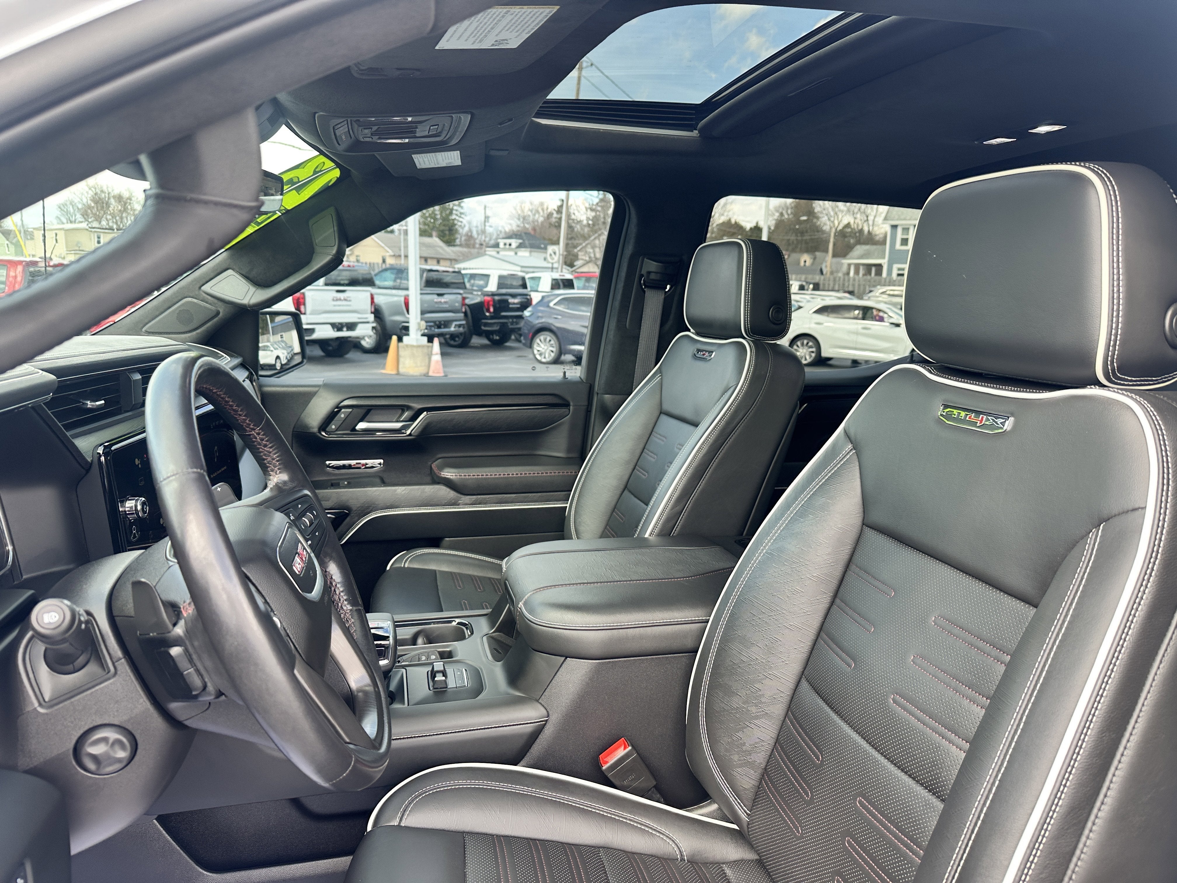 2023 GMC Sierra 1500 AT4X