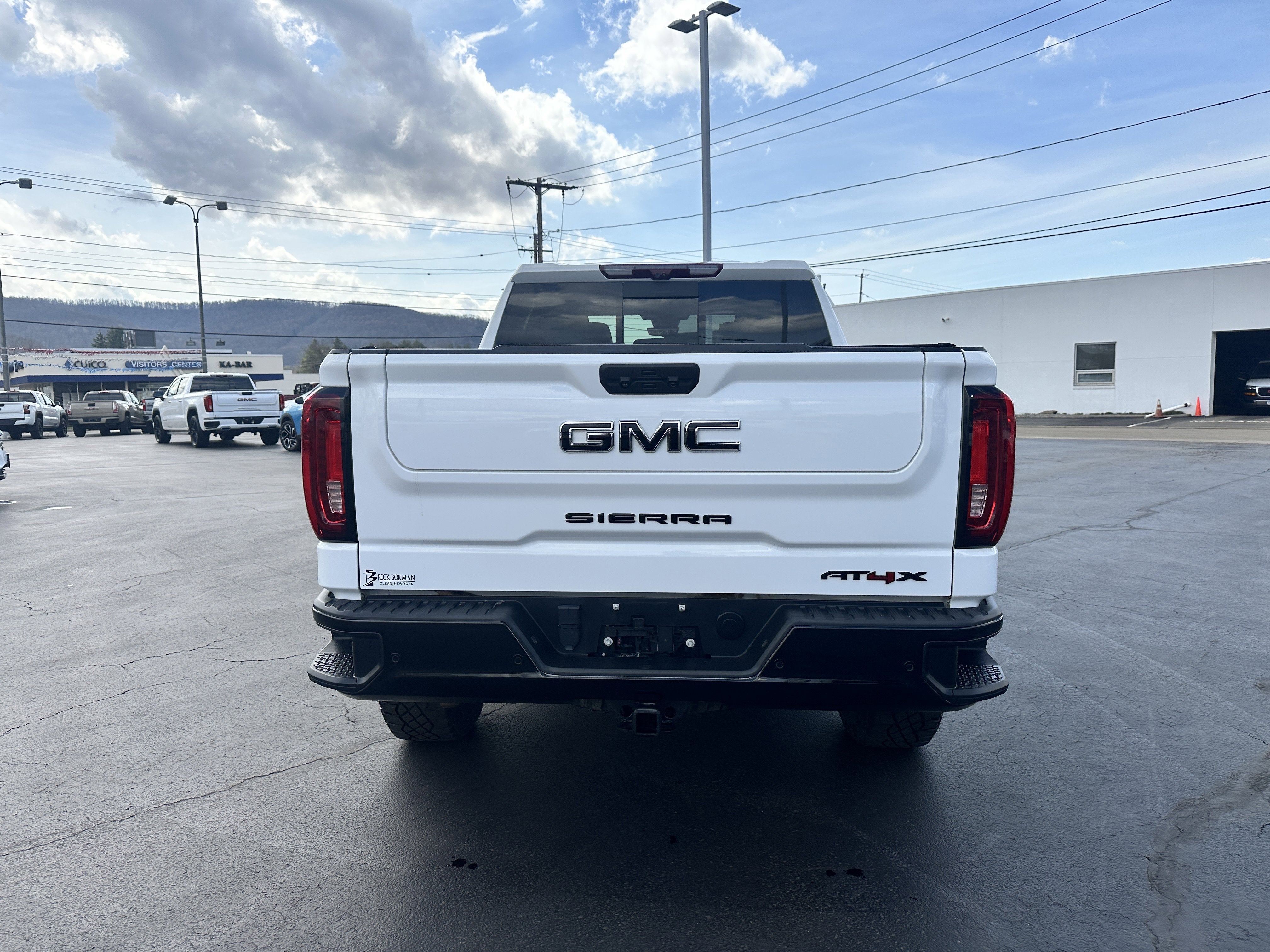 2023 GMC Sierra 1500 AT4X