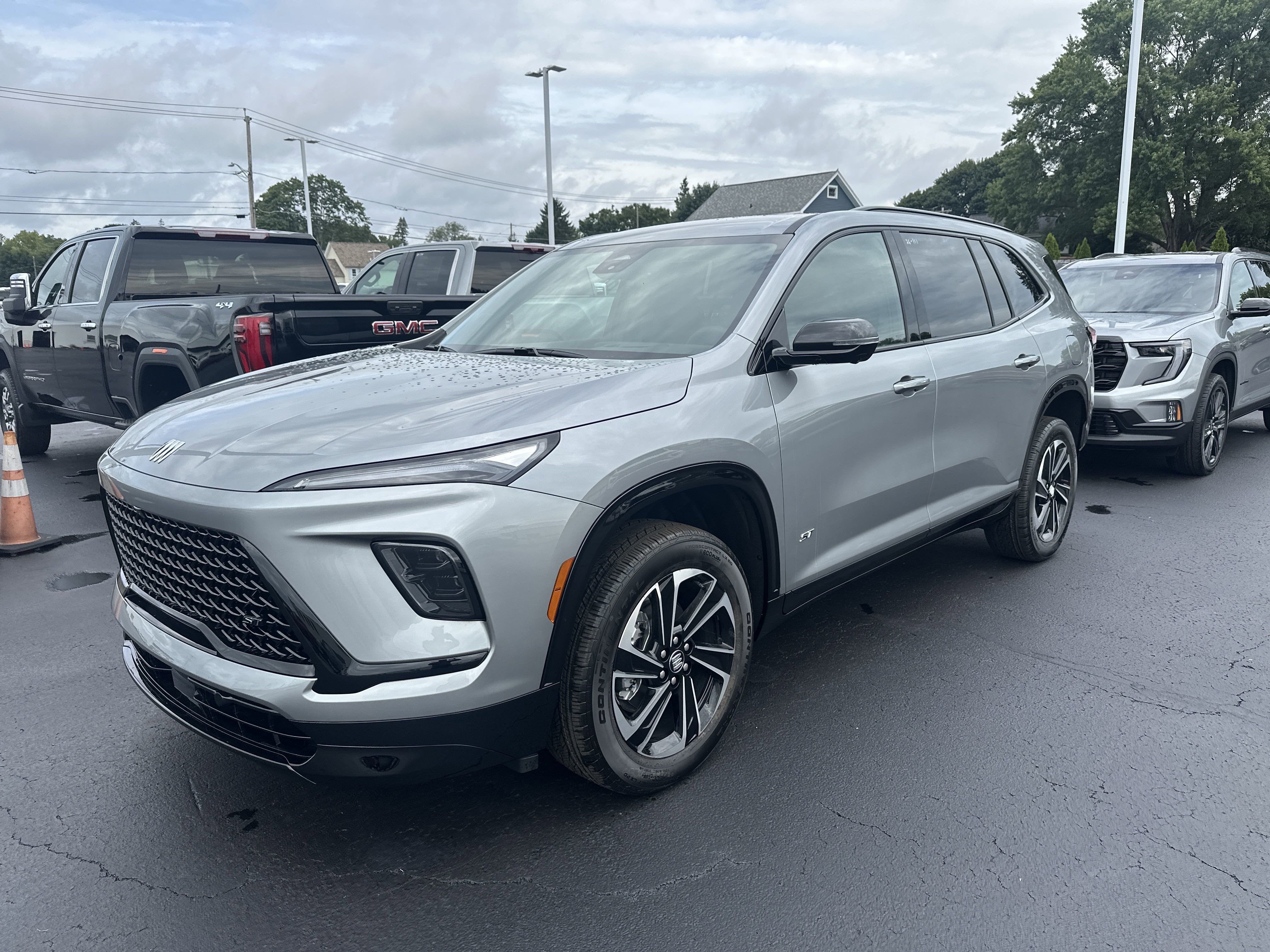 2026 Buick Enclave Sport Touring