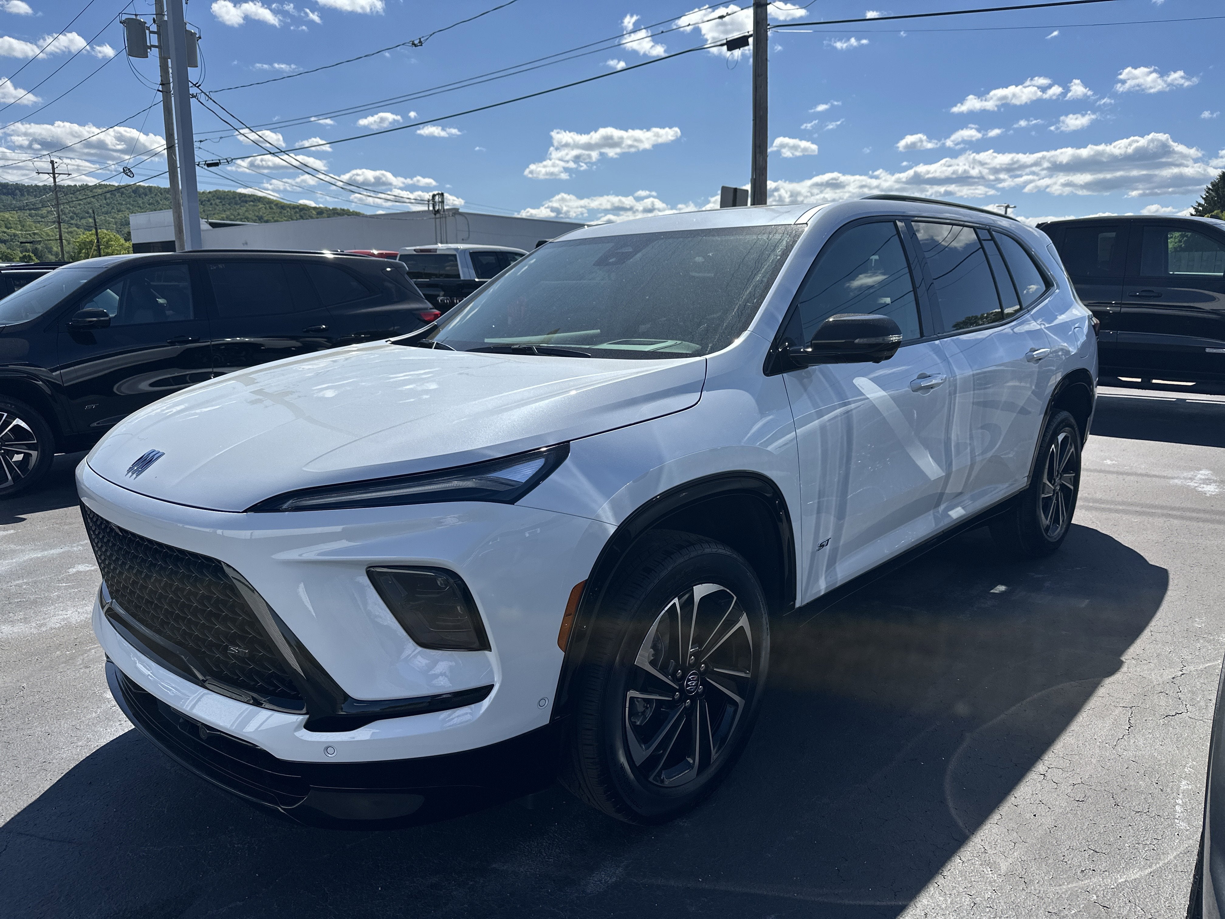 2026 Buick Enclave Sport Touring