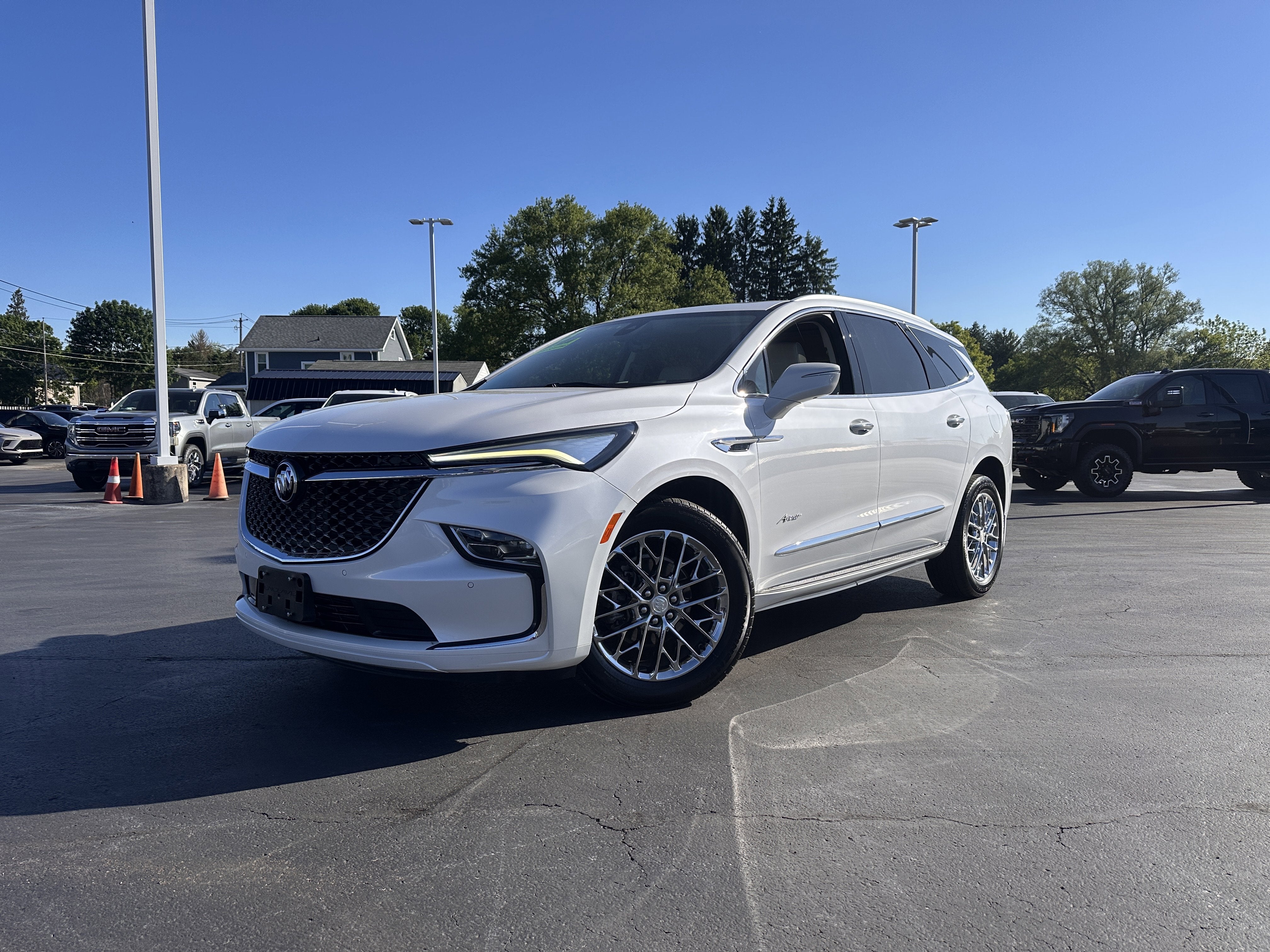 2023 Buick Enclave Avenir