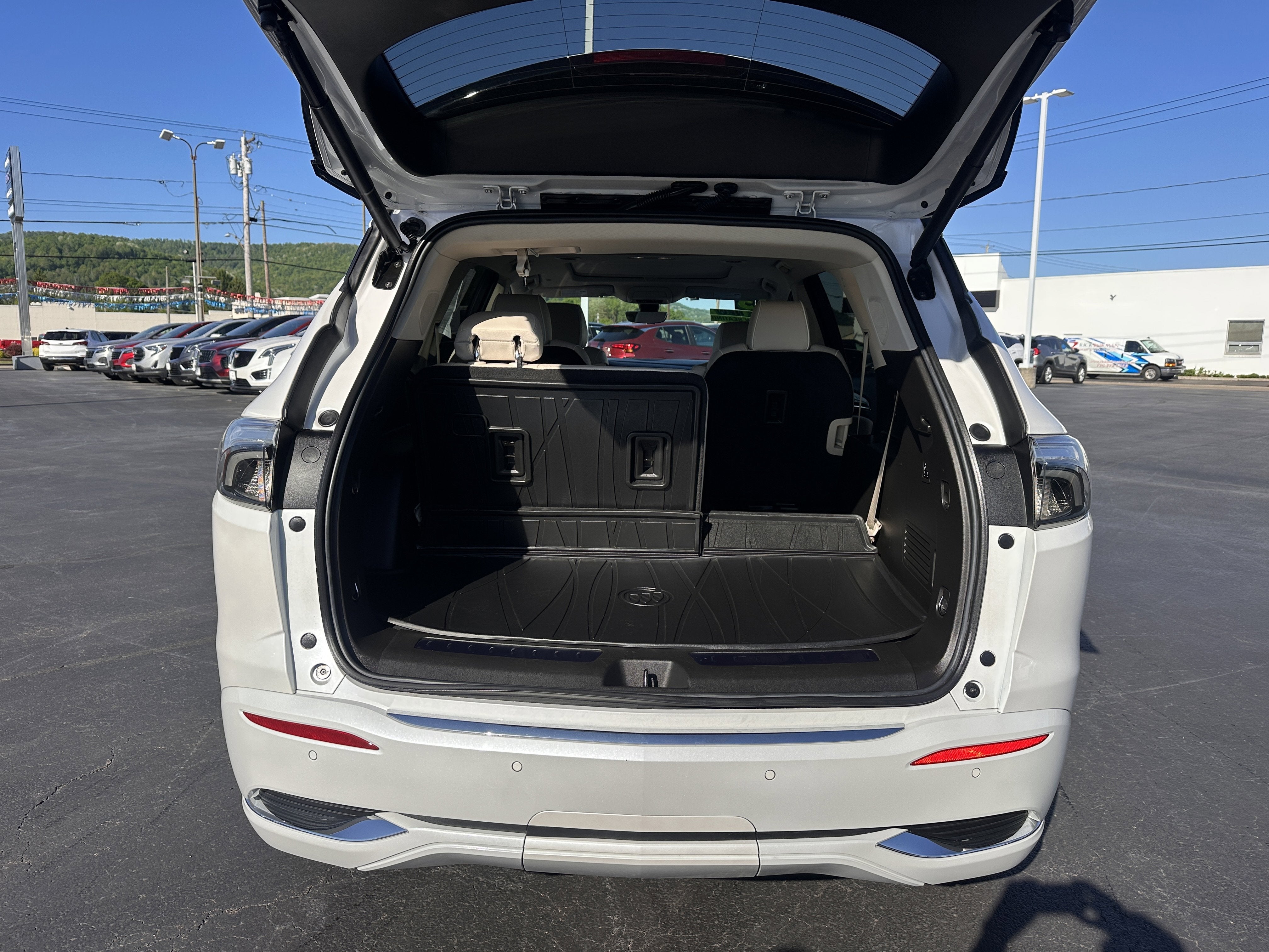 2023 Buick Enclave Avenir