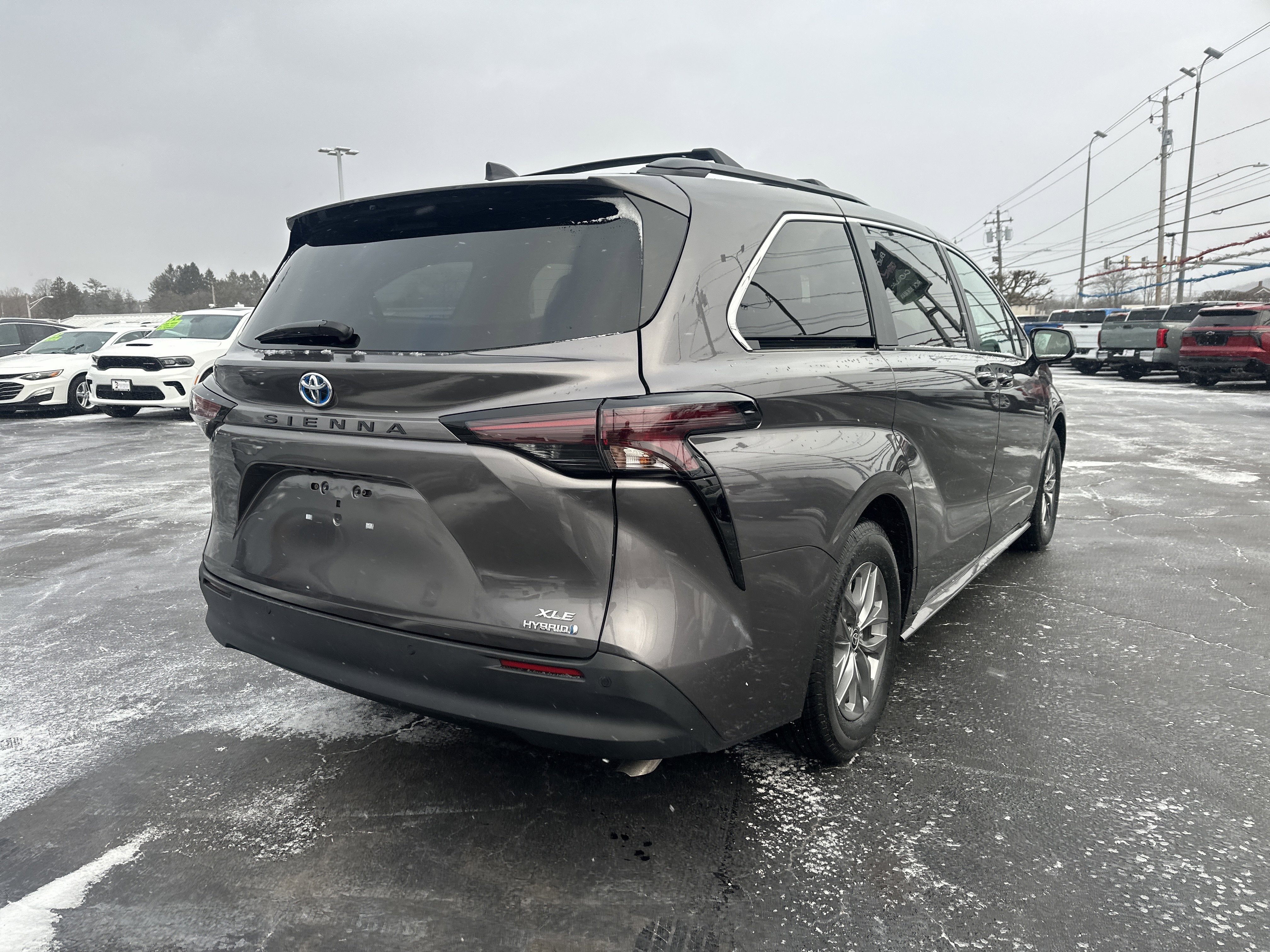 2023 Toyota Sienna XLE