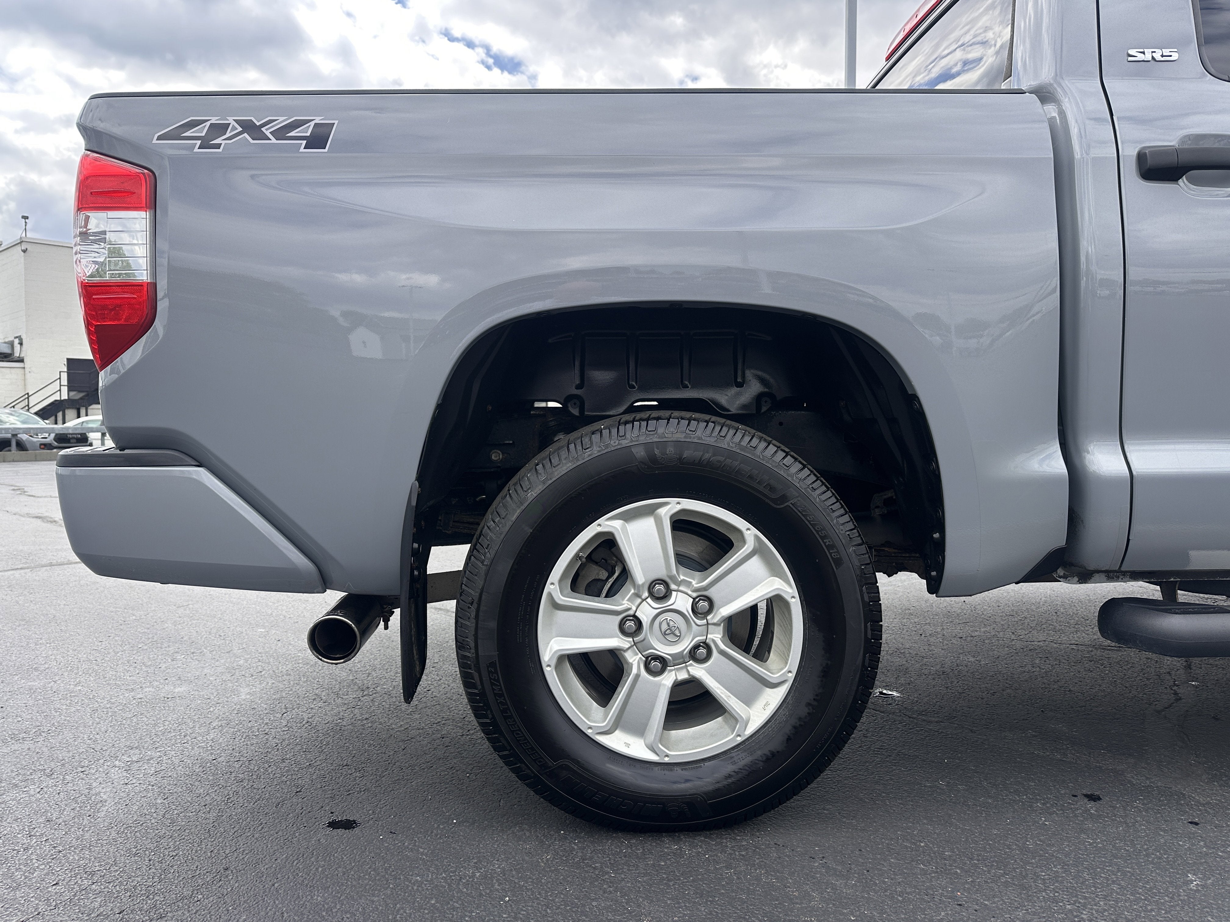 2020 Toyota Tundra 4WD SR5