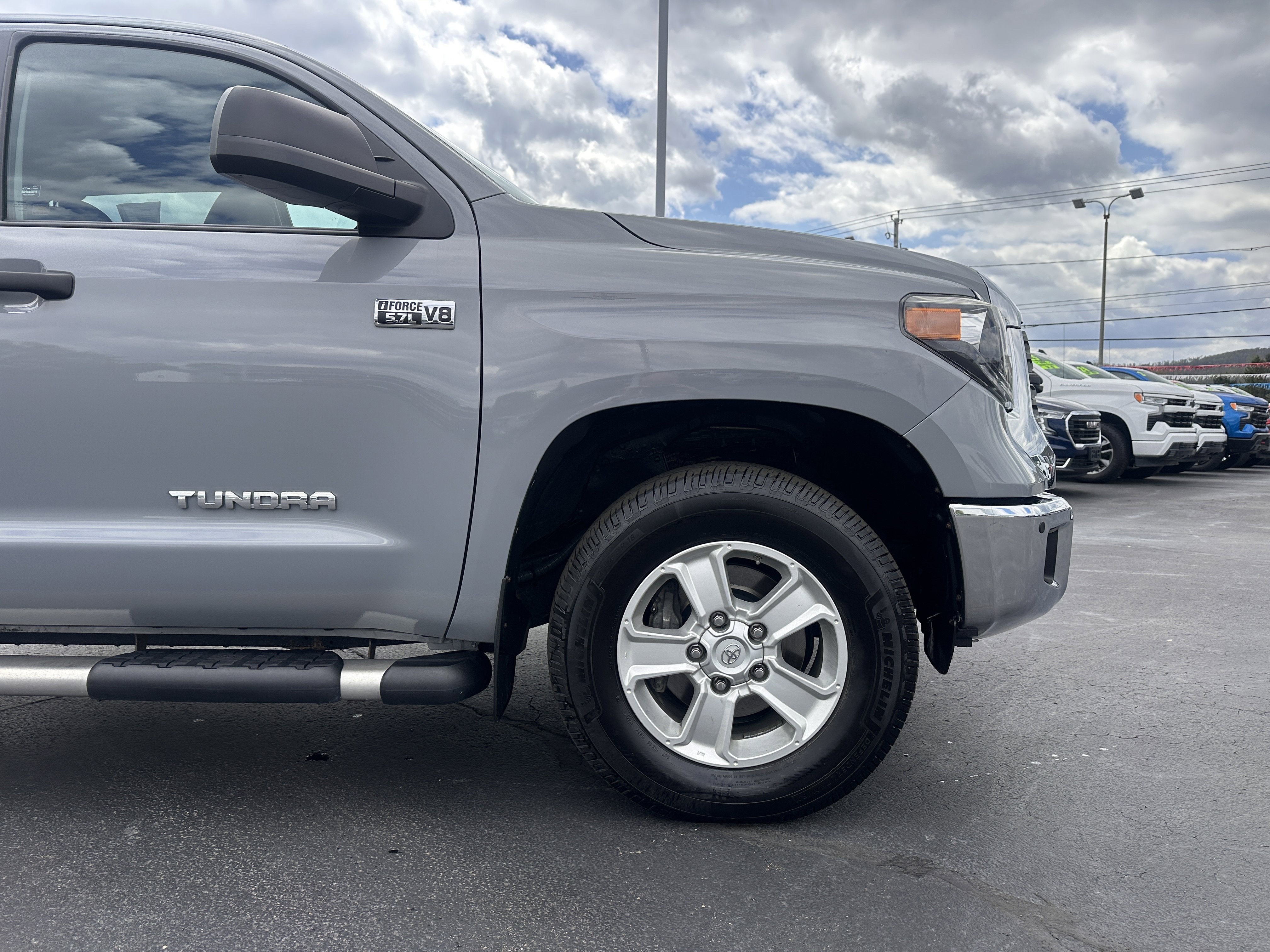 2020 Toyota Tundra 4WD SR5