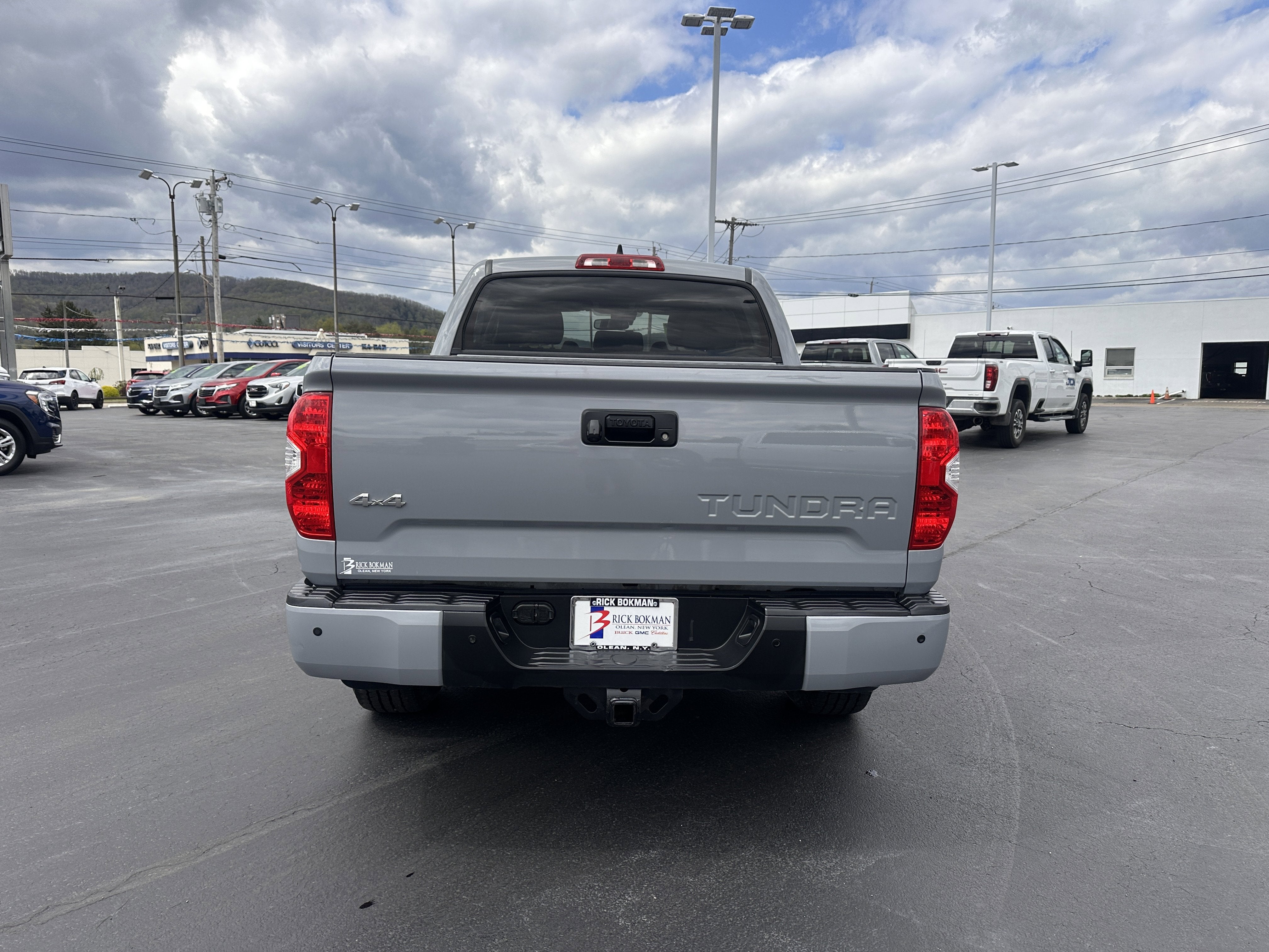 2020 Toyota Tundra 4WD SR5