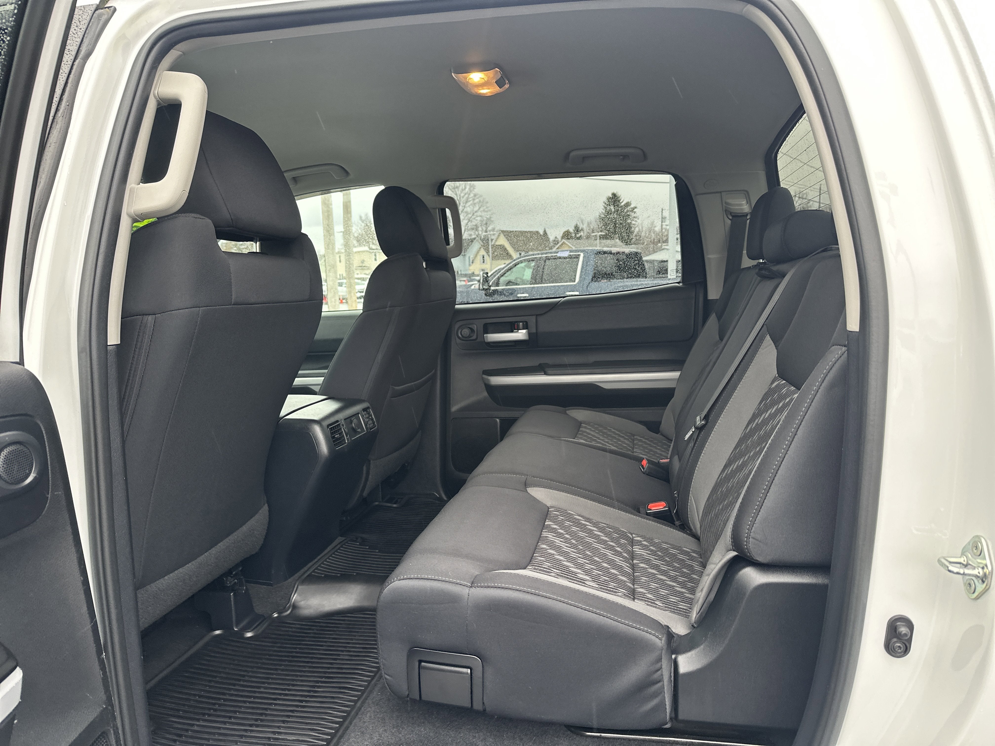 2019 Toyota Tundra 4WD SR5