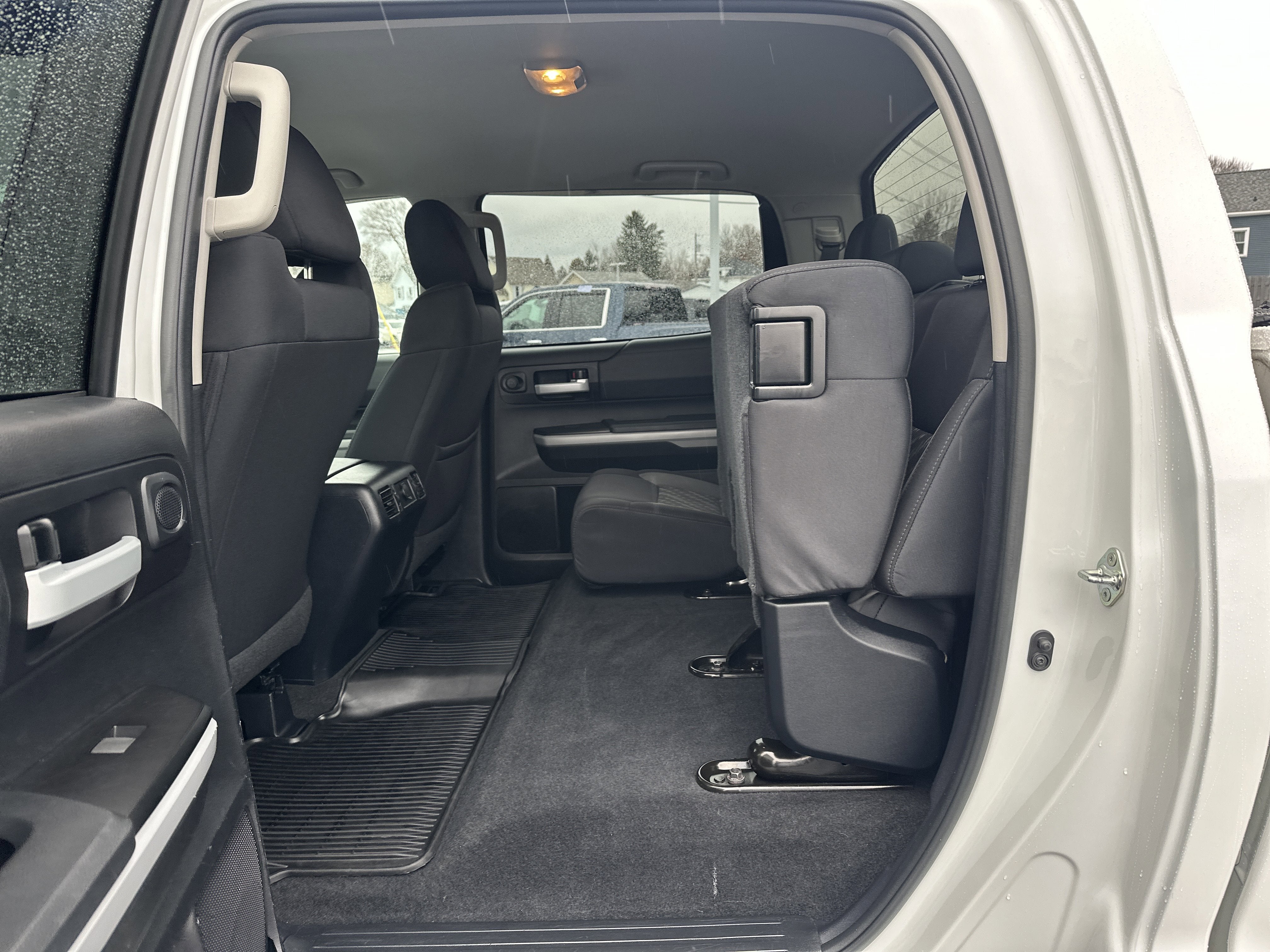 2019 Toyota Tundra 4WD SR5