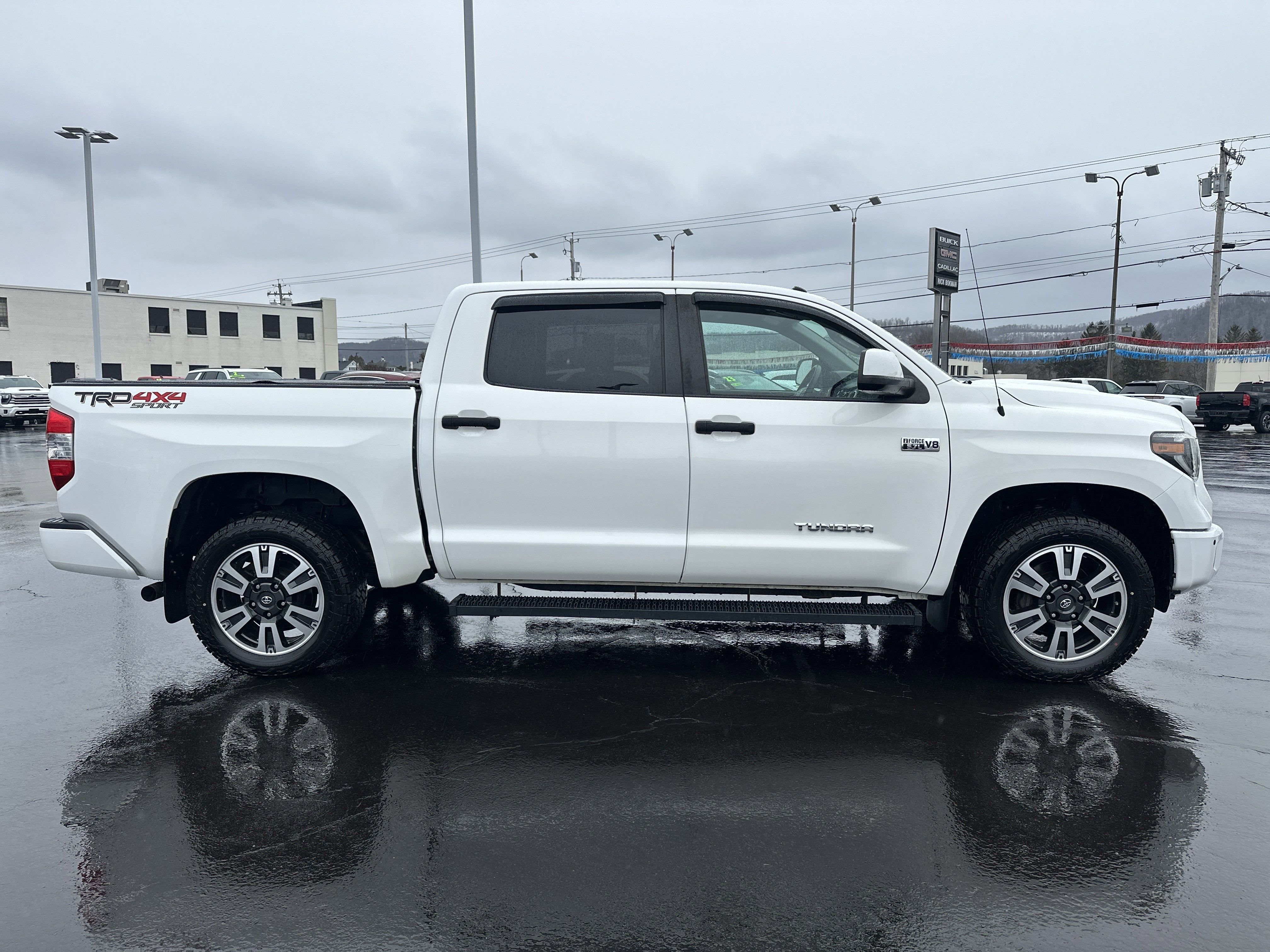 2019 Toyota Tundra 4WD SR5