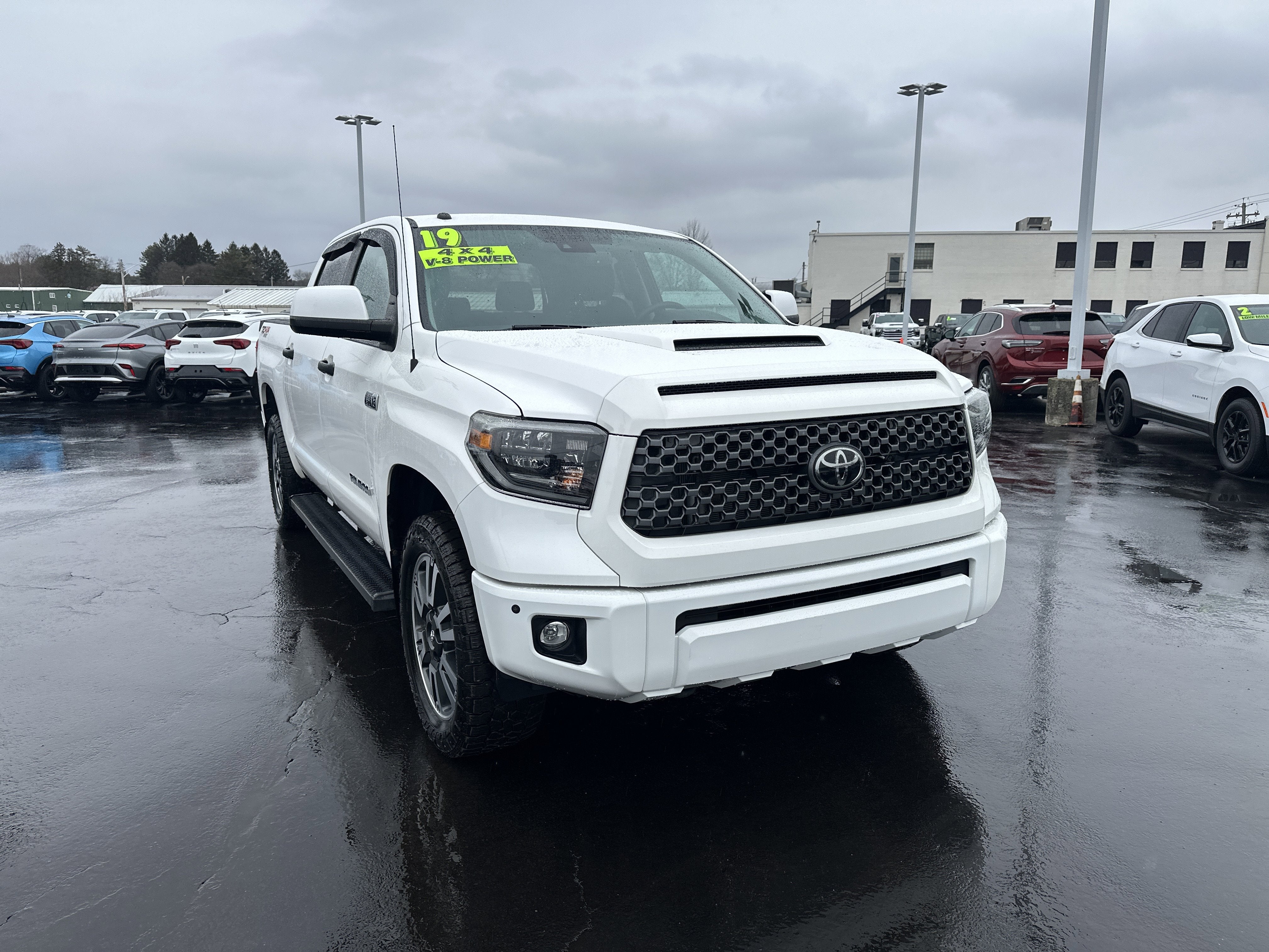 2019 Toyota Tundra 4WD SR5