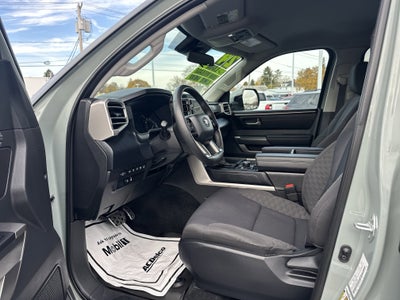 2024 Toyota Tundra 4WD SR5