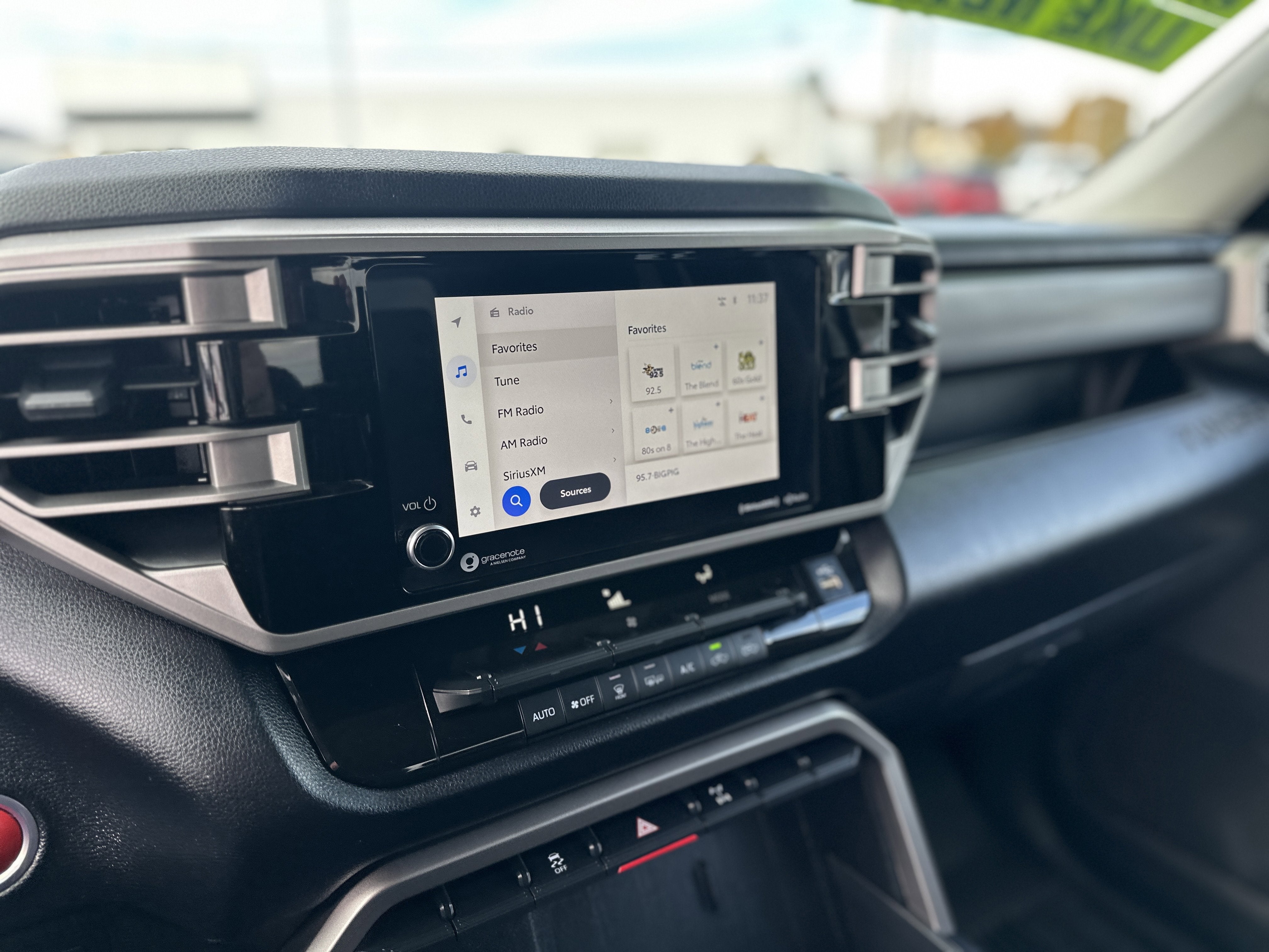 2024 Toyota Tundra 4WD SR5