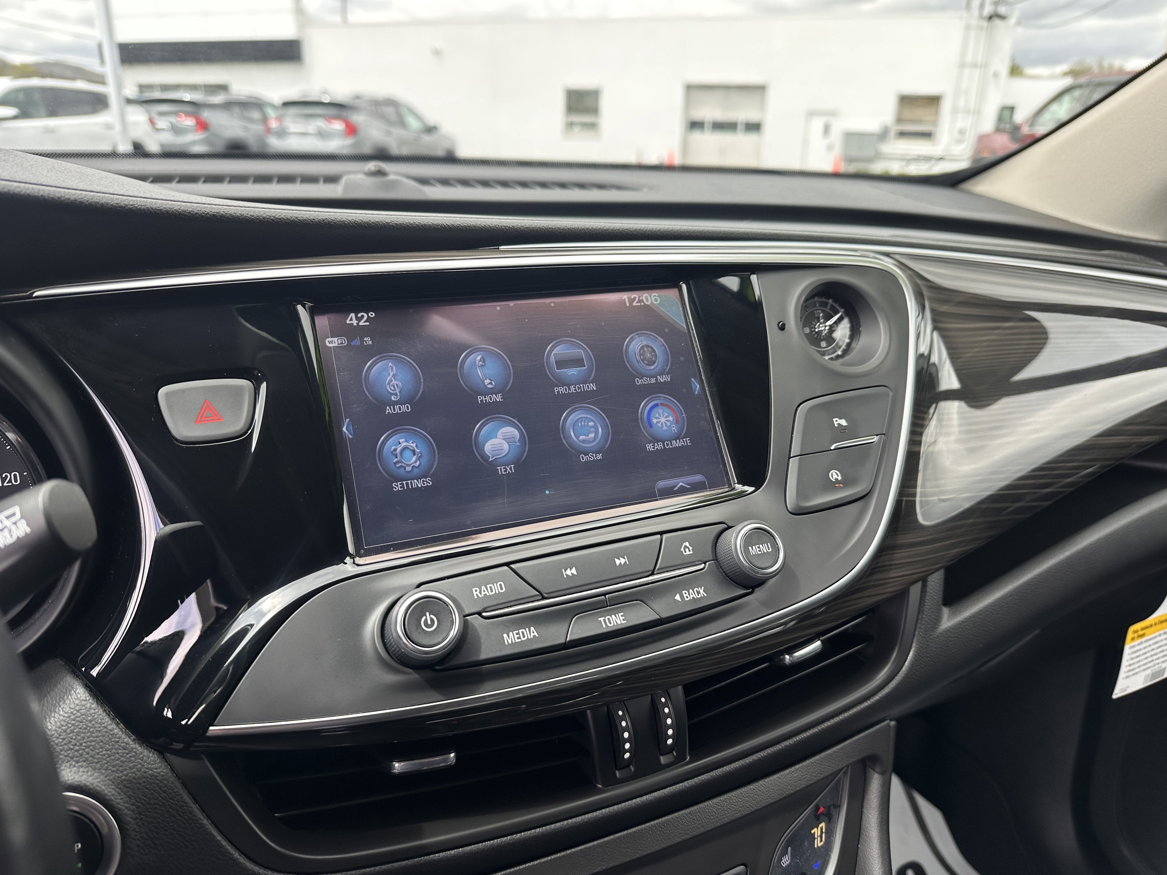 2020 Buick Envision Essence